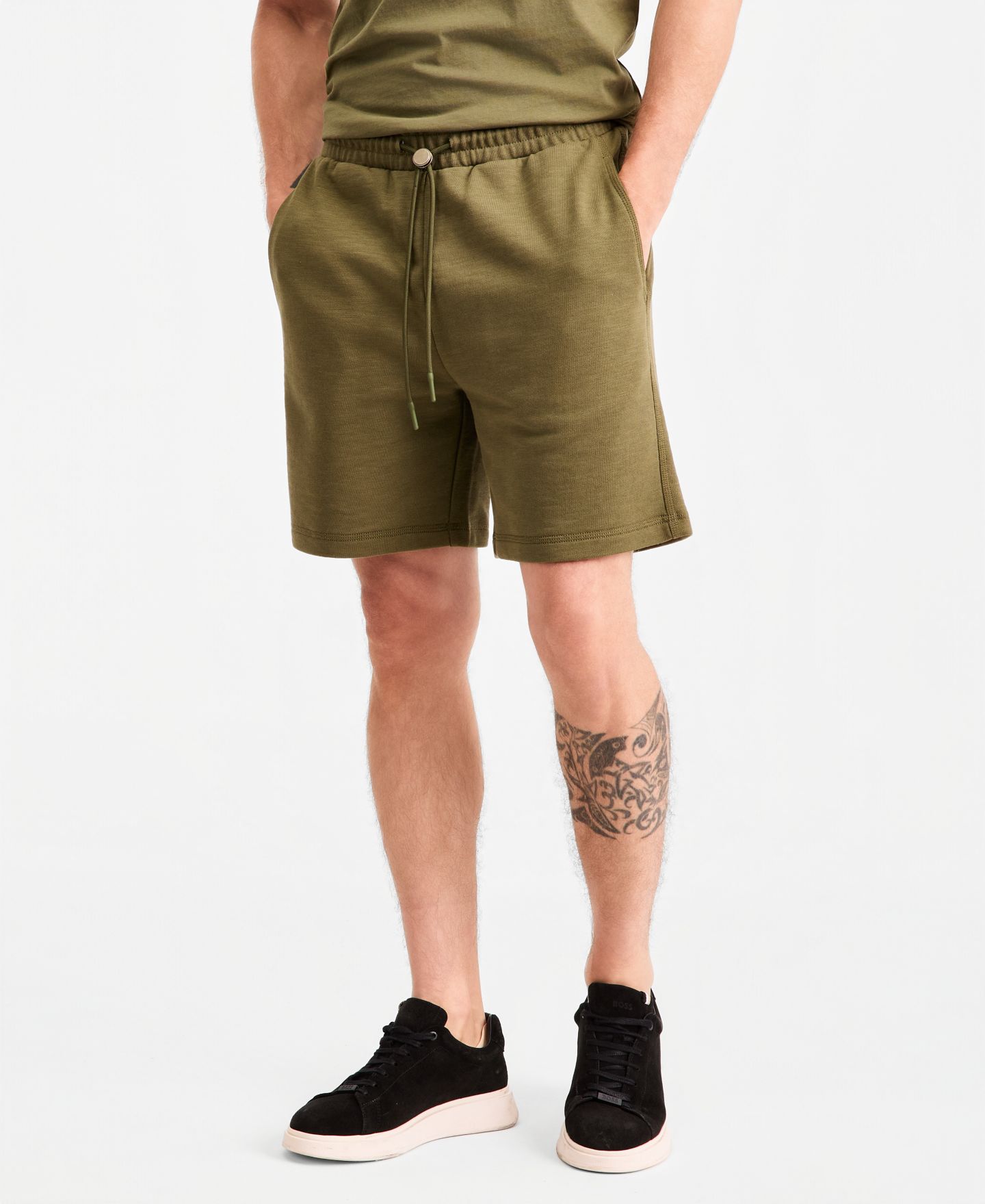 Мужские шорты Hugo Boss HUGO by Nuca Pull-On Drawstring Shorts, 7.2" Inseam, цвет: Зелёный — фото 3