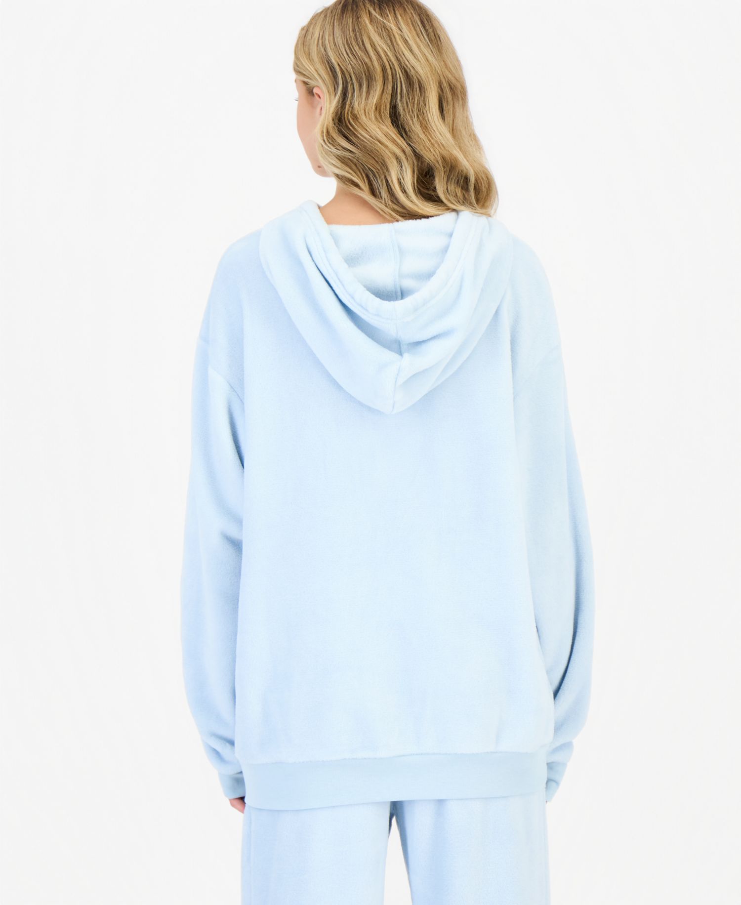 Juniors' Snoopy Cozy Fleece Graphic Hoodie