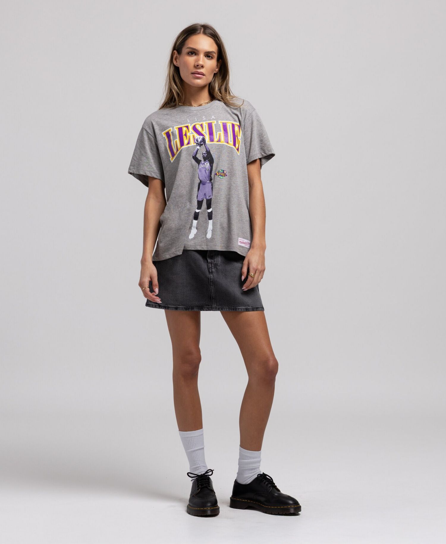 Men's and Women's Lisa Leslie Heather Gray Los Angeles Sparks Court Origins Player Boyfriend T-Shirt