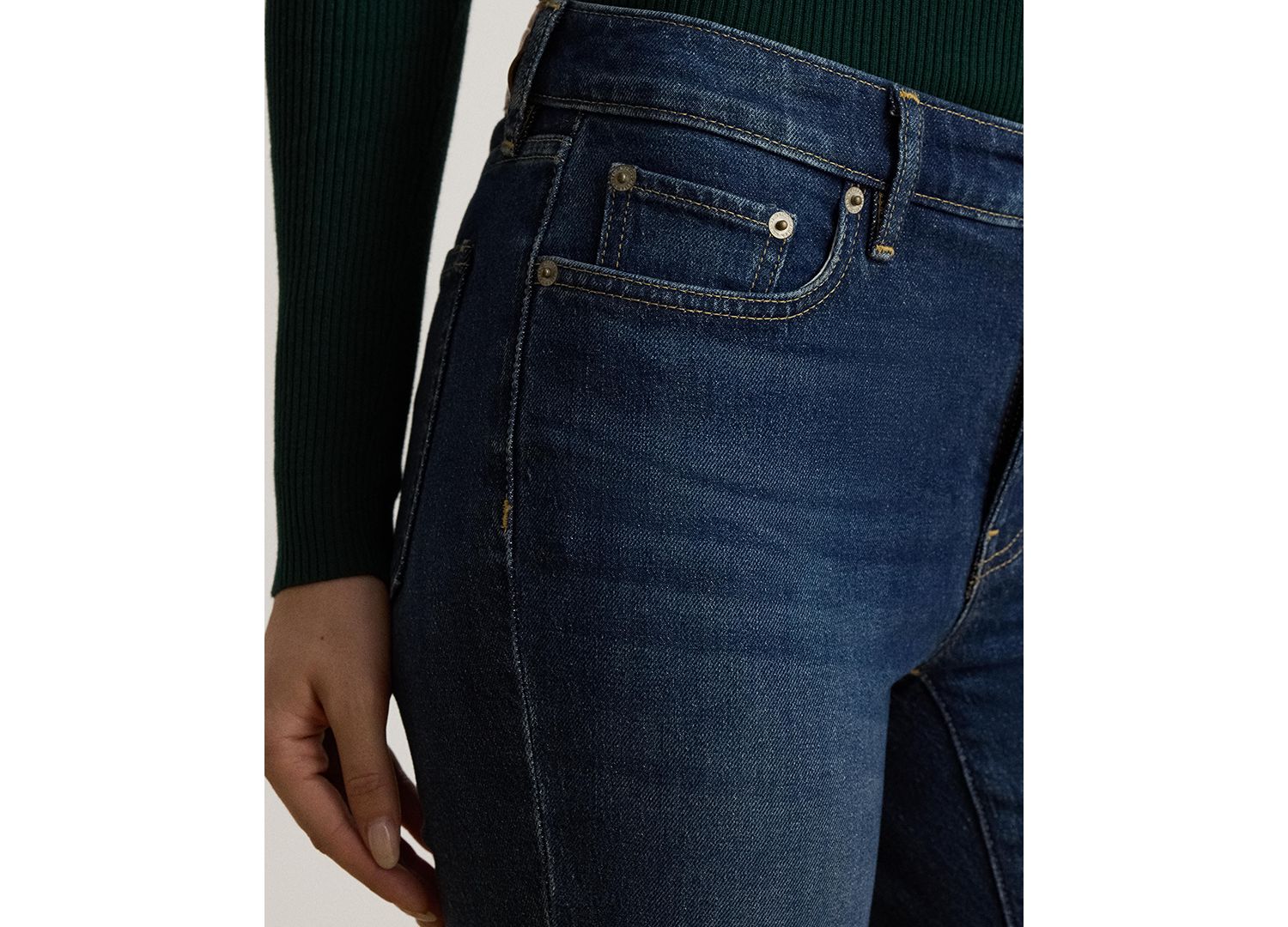 Women's Mid-Rise Slim Straight Jeans