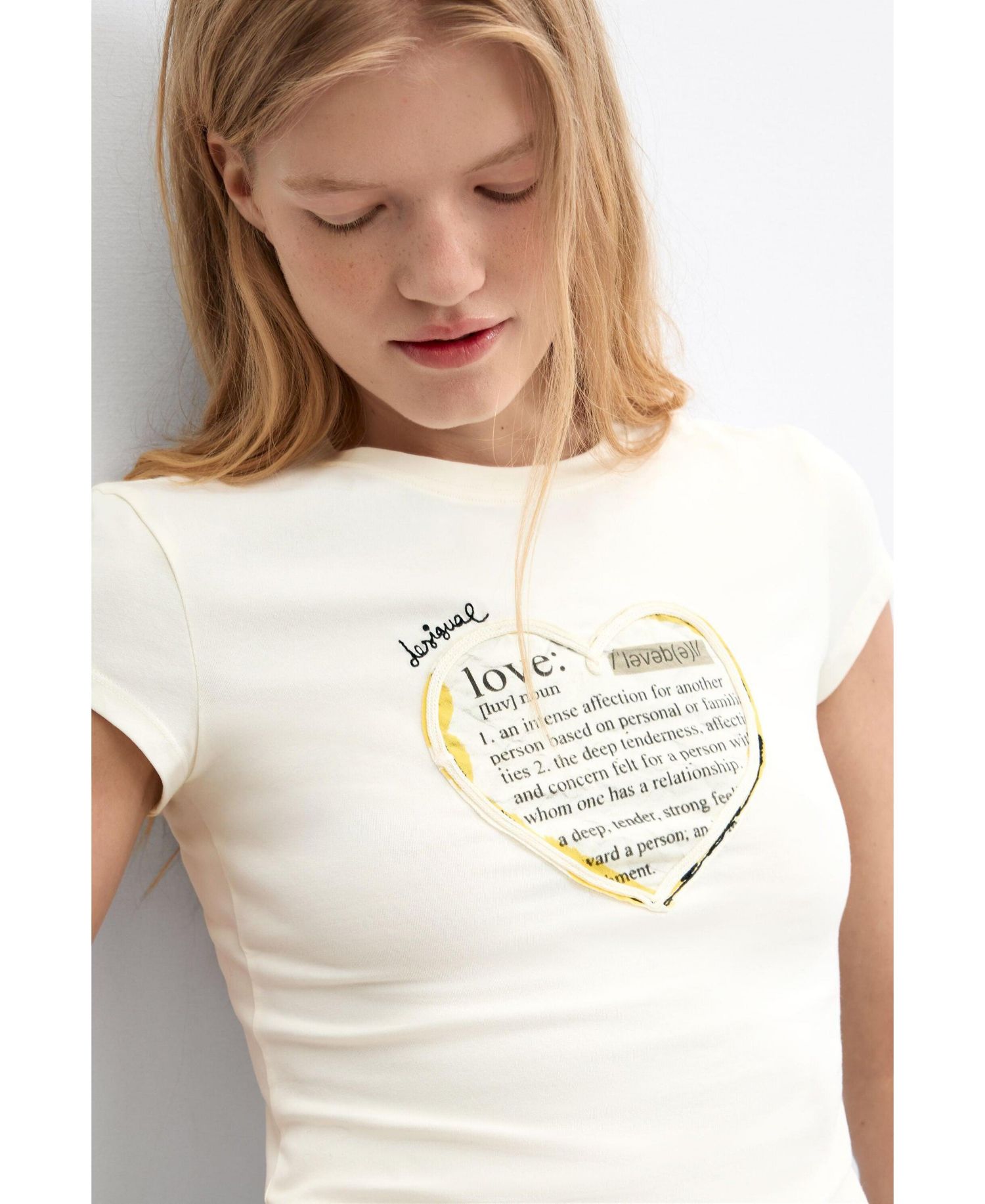 Women's T-shirt With Message Print