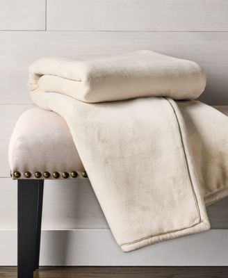 Daydream Plush Throw Blanket, 50" x 60"