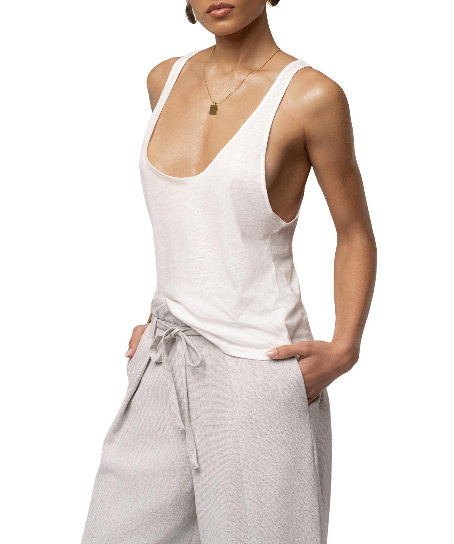 Women's Classic Scoop Neck Tank