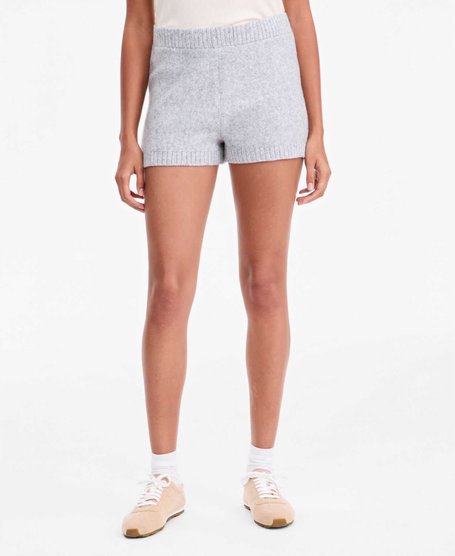 Women's Cable-Knit Pull-On Mid-Rise Shorts