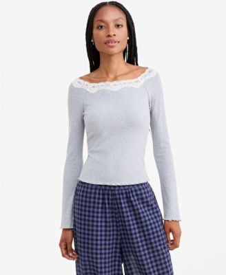 Women's Lace-Trim Scoop-Neck Long-Sleeve Top