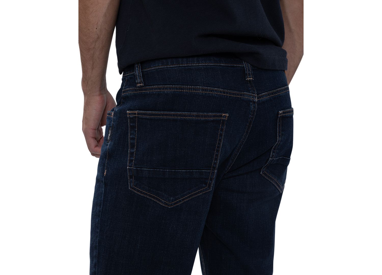 Zac Straight-Leg Jeans