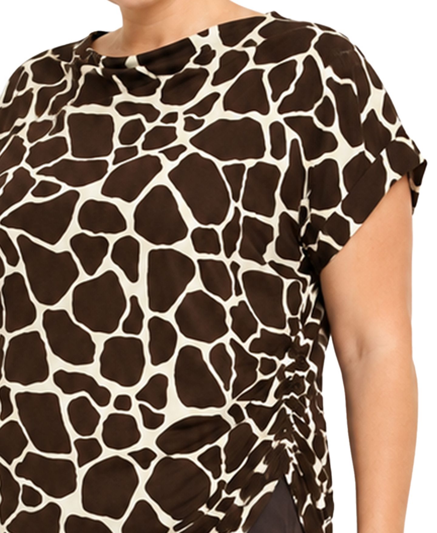 Женский топ COIN 1804 Plus Size Giraffe-Print Cowl-Neck Rolled-Short-Sleeve, цвет: Коричневая слоновая кость — фото 4