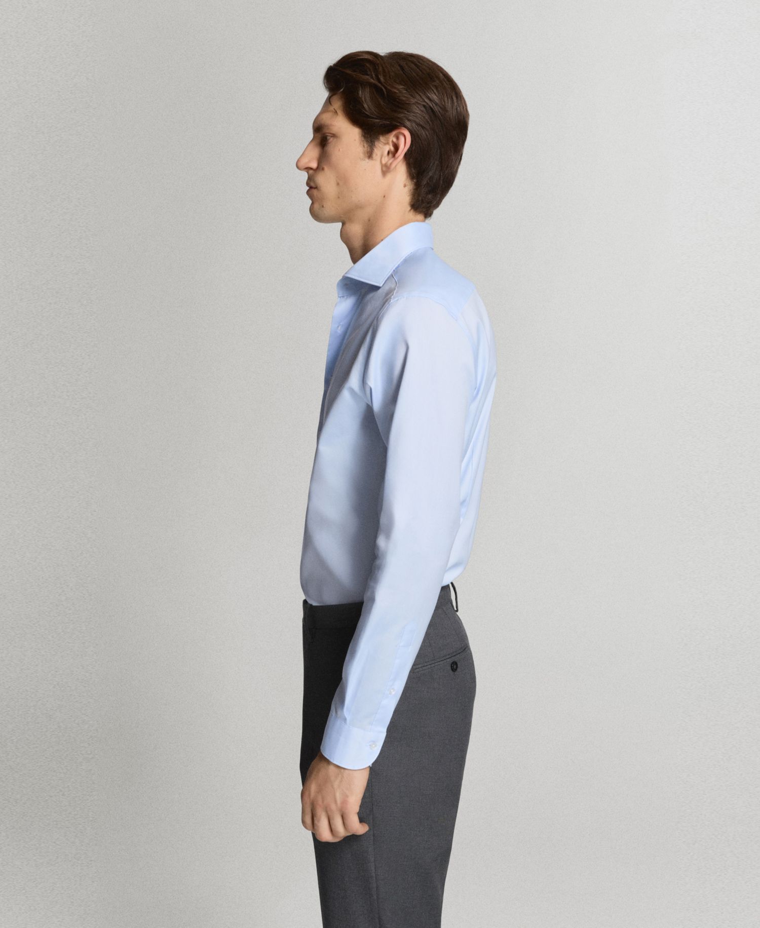 Men's Slim-Fit Cotton Dress Shirt