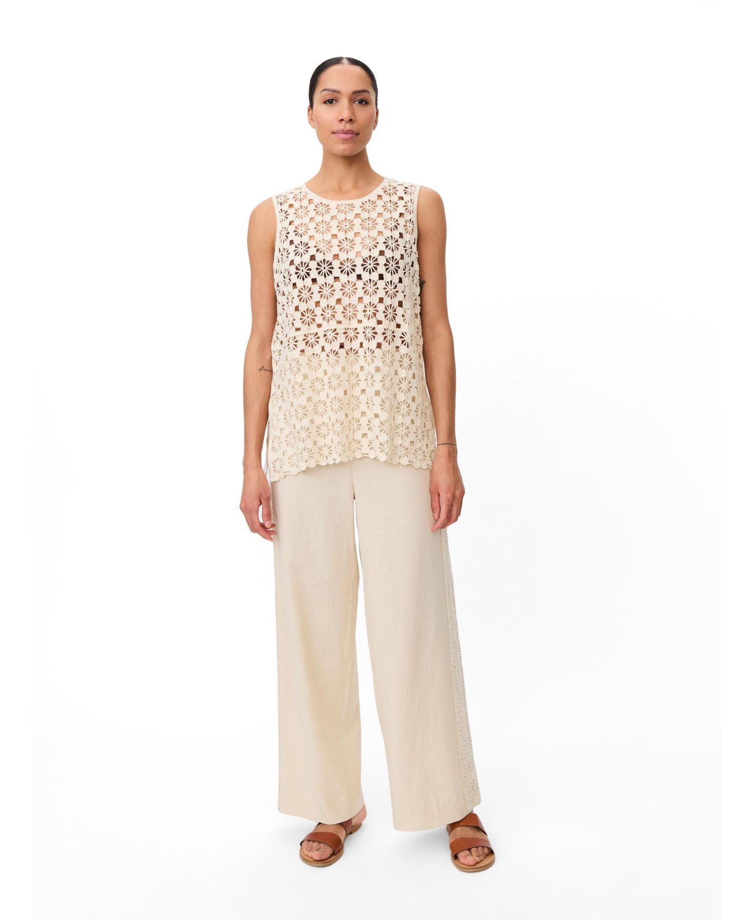 Women's Mafanelis Floral-Crochet Tank Top