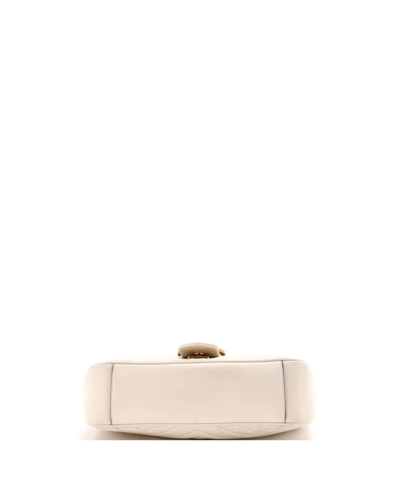 Medium GG Marmont Flap Bag Matelasse Leather