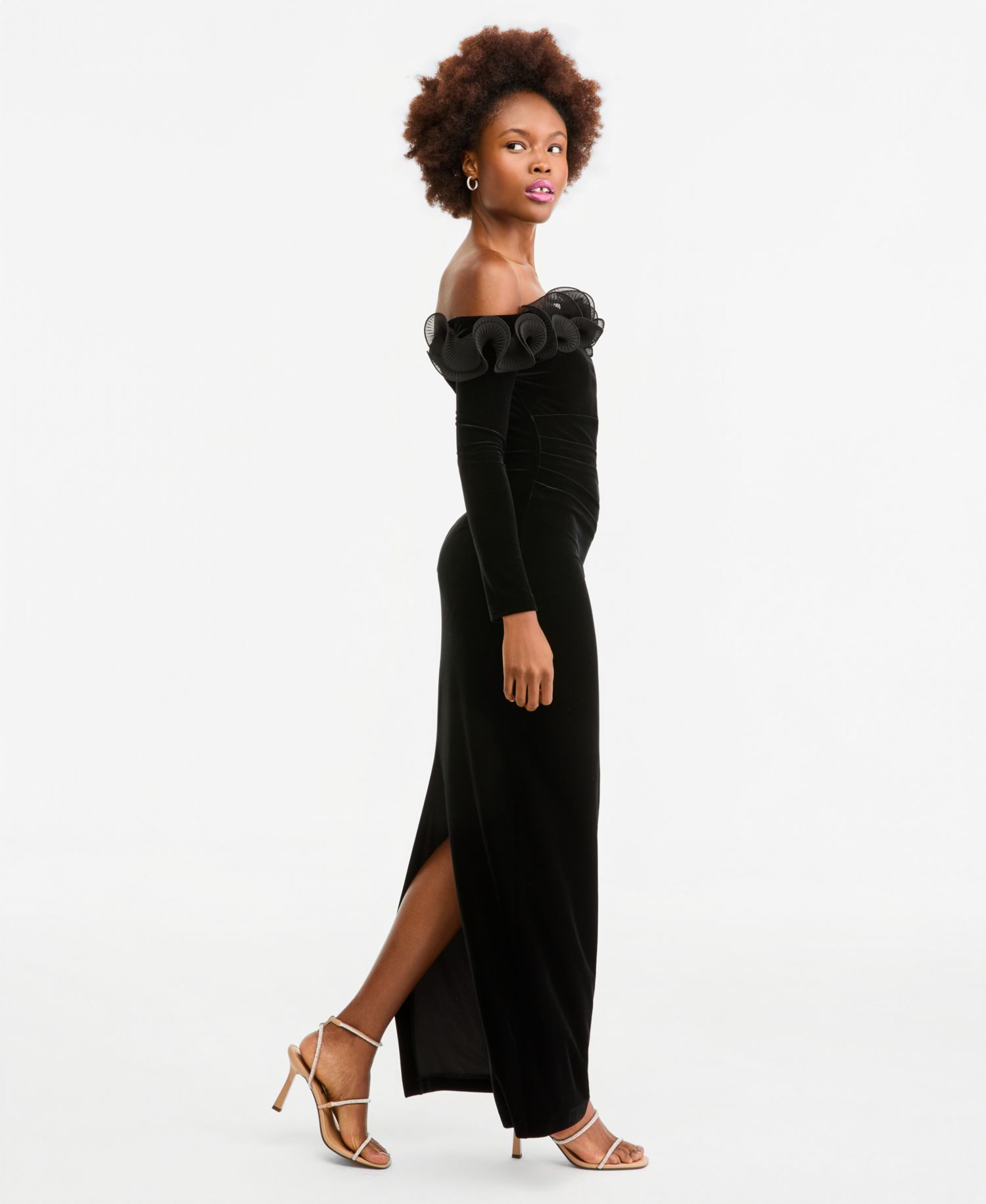 Women's Off-the-Shoulder Velvet Ruffled Gown