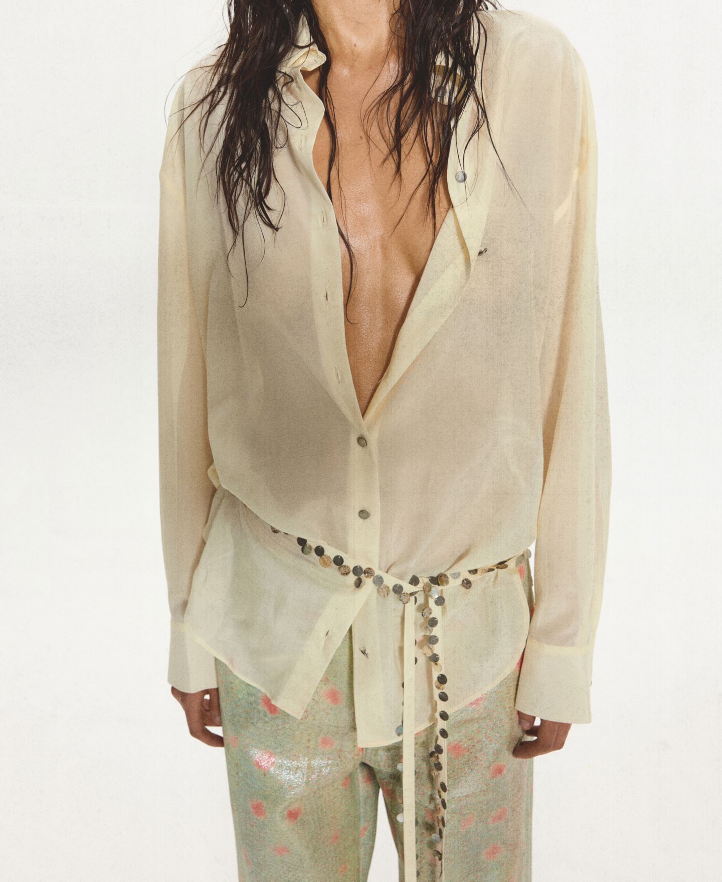 Женские рубашки Eckhaus Latta x Mango Sheer Button-Up Beaded, цвет: Молочный белый — фото 9