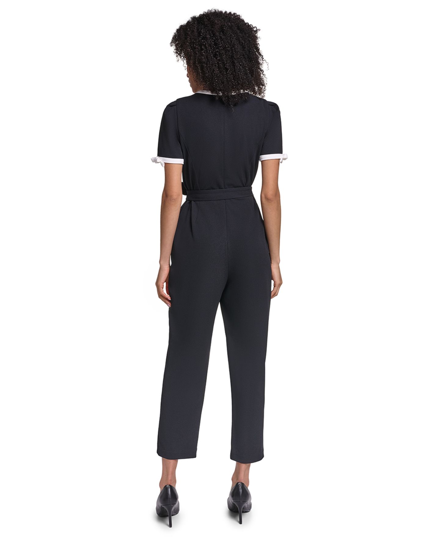 Женский комбинезон KARL LAGERFELD PARIS Scuba Crepe Jumpsuit Self Tie And Contrast Collar And Sleeve Trim, цвет: Чёрный / Мягкий белый — фото 5
