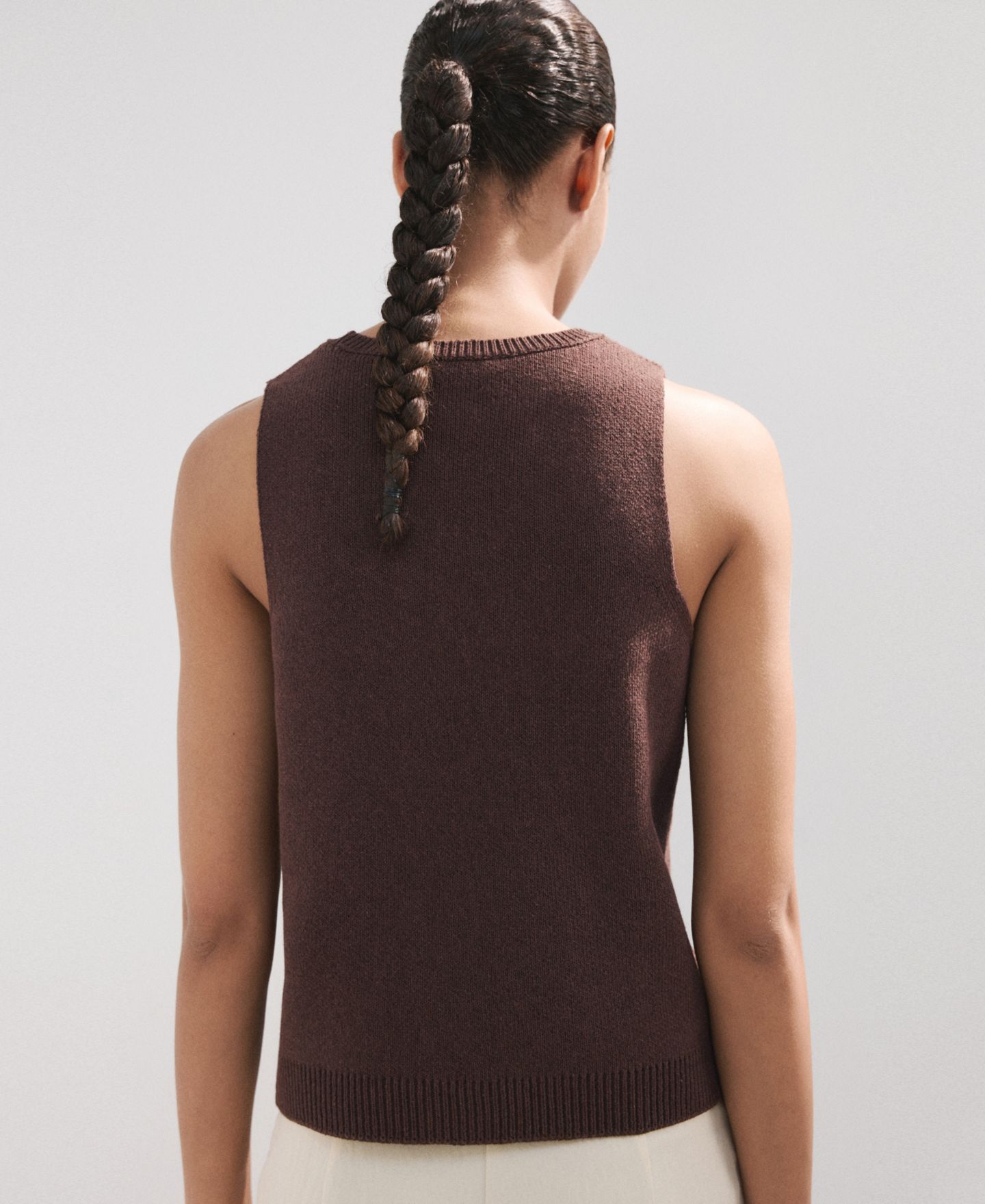 Женский топ Mango Crew Neck Knit Bead Detail, цвет: Коричневый — фото 3