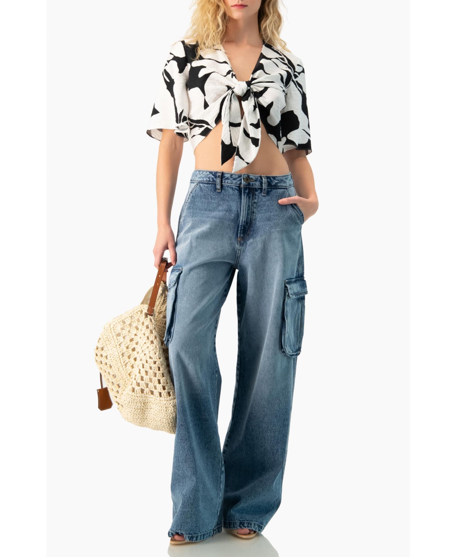 Women's Tie-Front Floral-Print Wide-Sleeve Crop Top