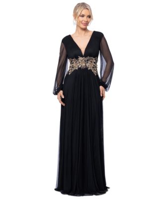 Plus Size Floral-Applique Long-Sleeve V-Neck Gown