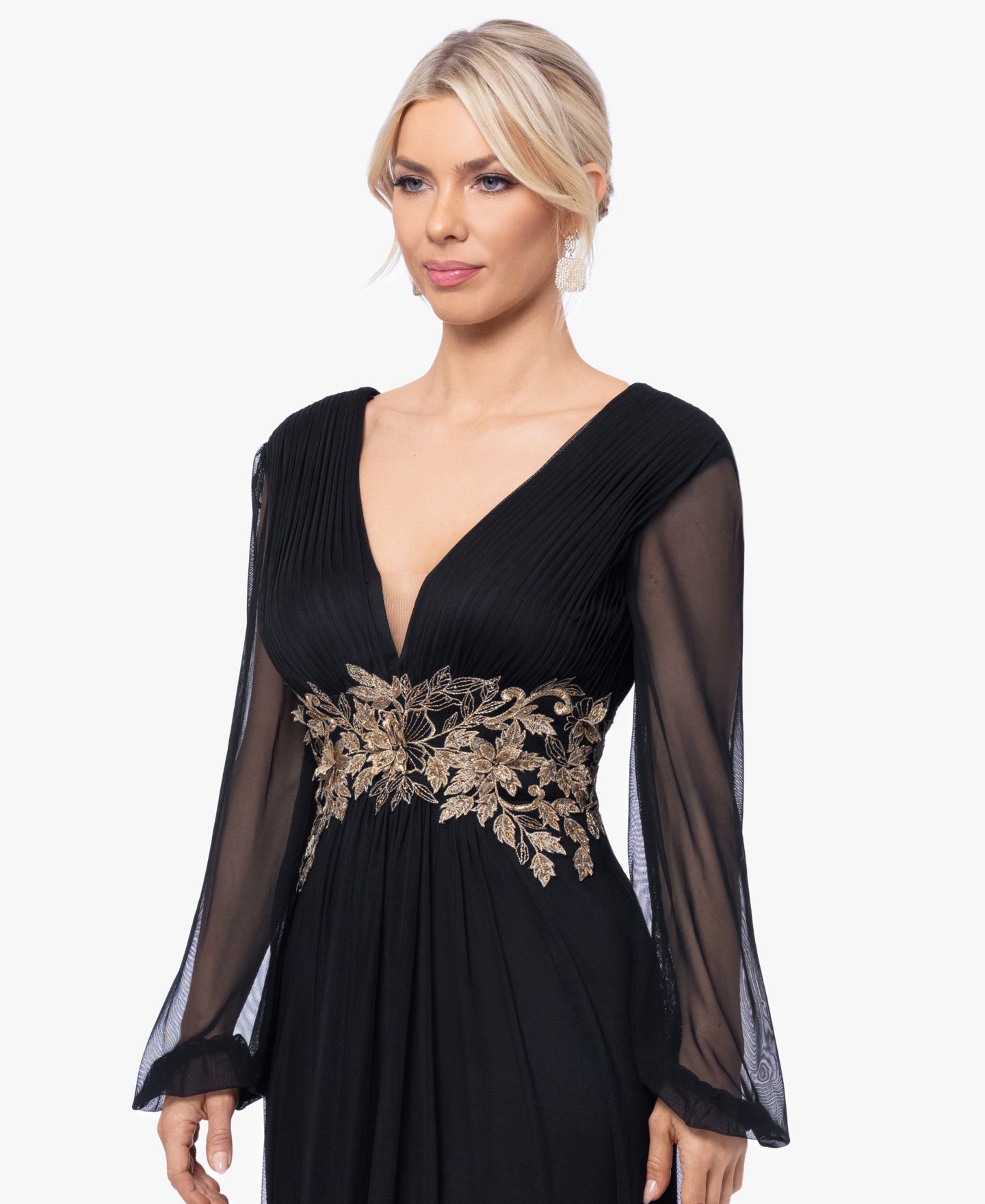 Женские платья Betsy & Adam Plus Size Floral-Applique Long-Sleeve V-Neck Gown, цвет: Чёрный золотой — фото 3