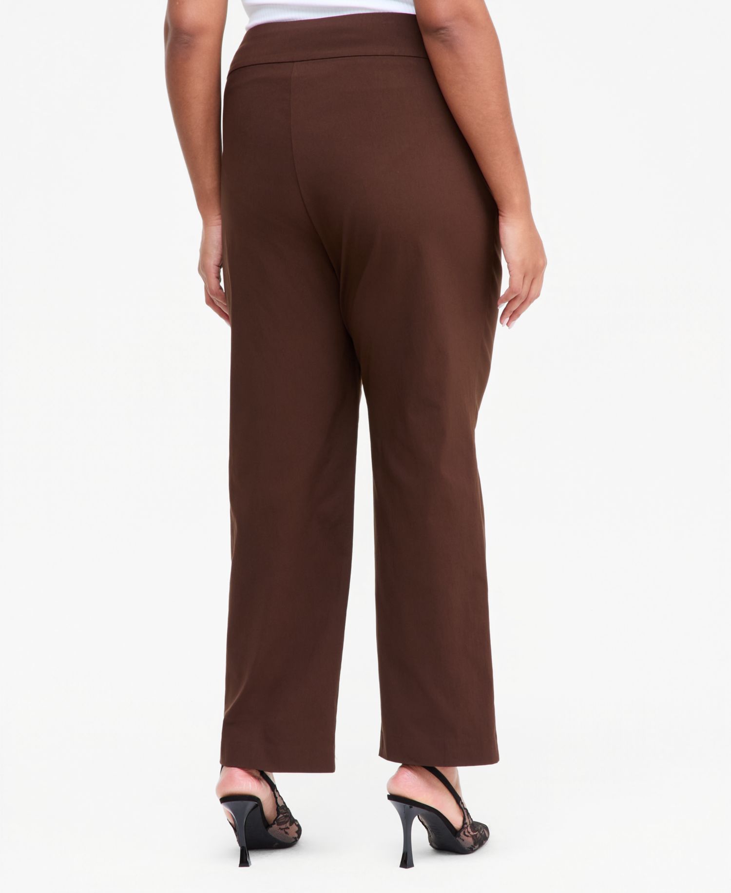 Plus Size Mid-Rise Pull-On Straight-Leg Pants