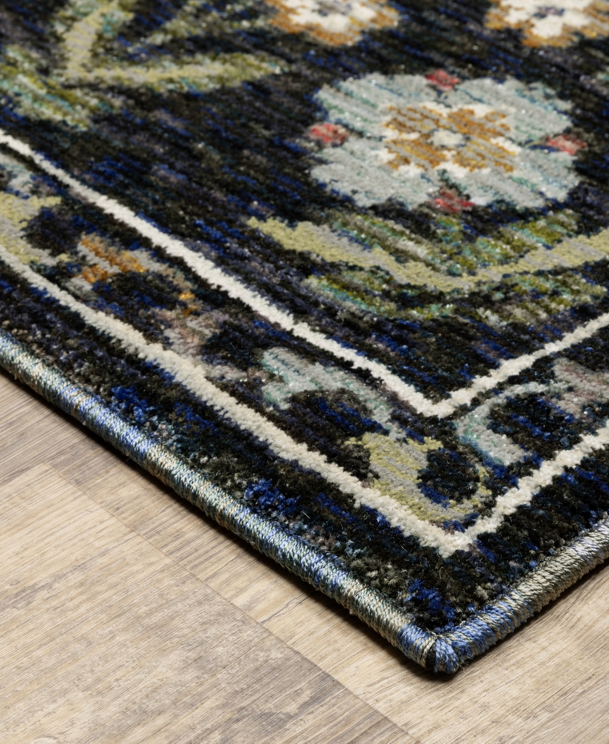 Oriental Weavers Andorra 3710A 5'3"x7'3" Area Rug