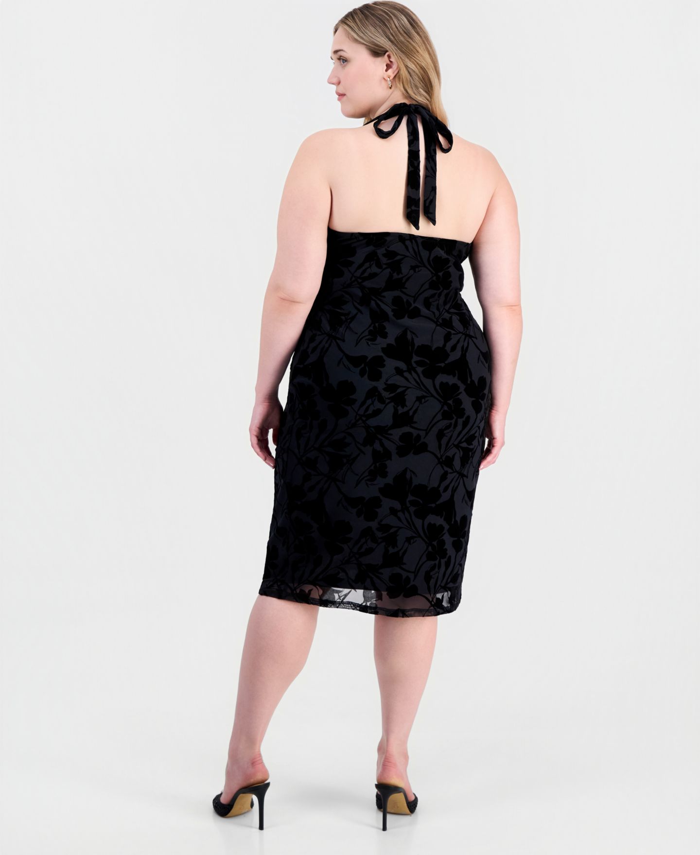 Женское платье FULL CIRCLE TRENDS Plus Size Flocked Mesh Halter Tie Neck Floral Midi, цвет: Чёрный с принтом — фото 3