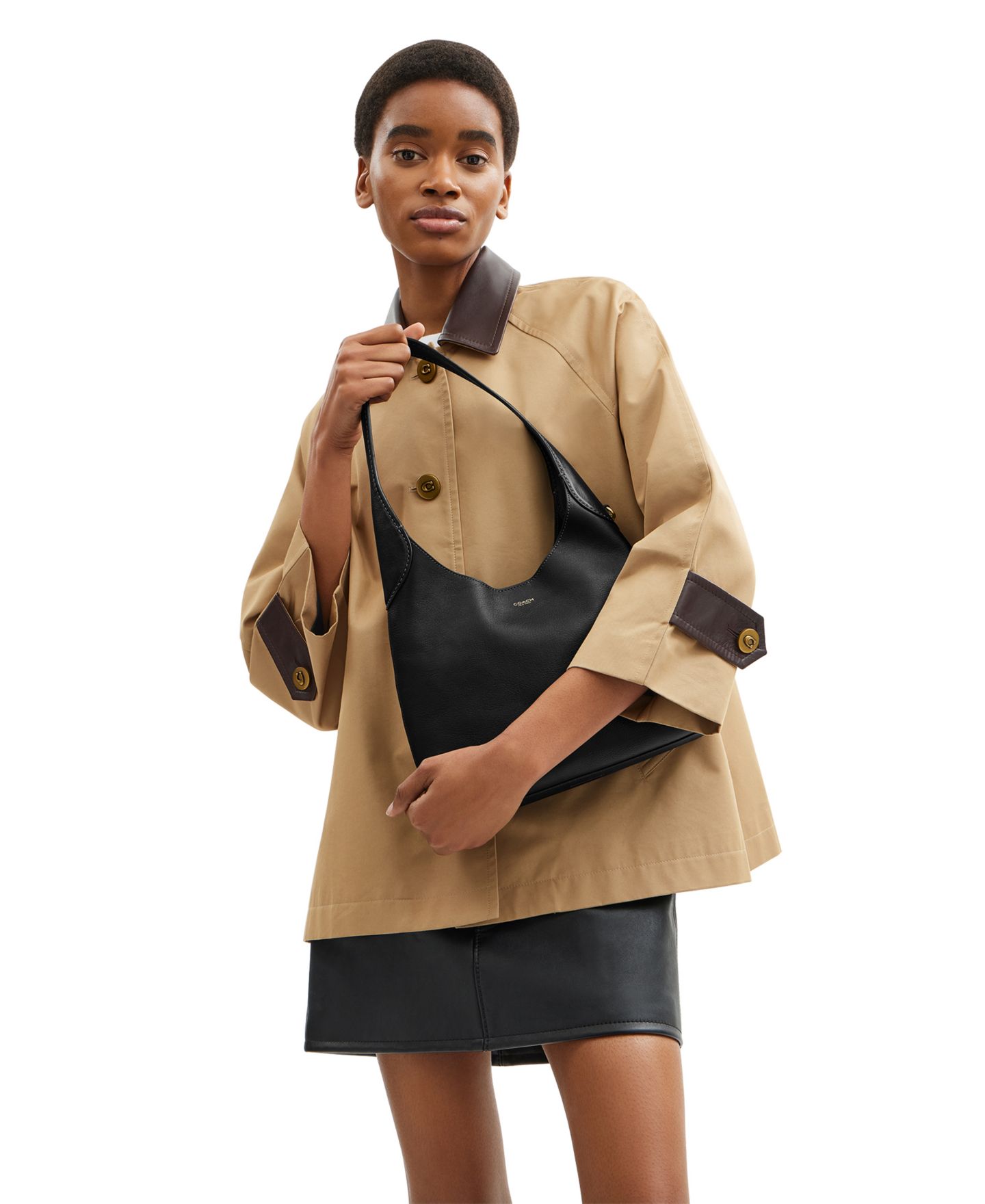 Женская сумка COACH Brooklyn Medium Leather Shoulder 28, цвет: Латунный / Чёрный — фото 6