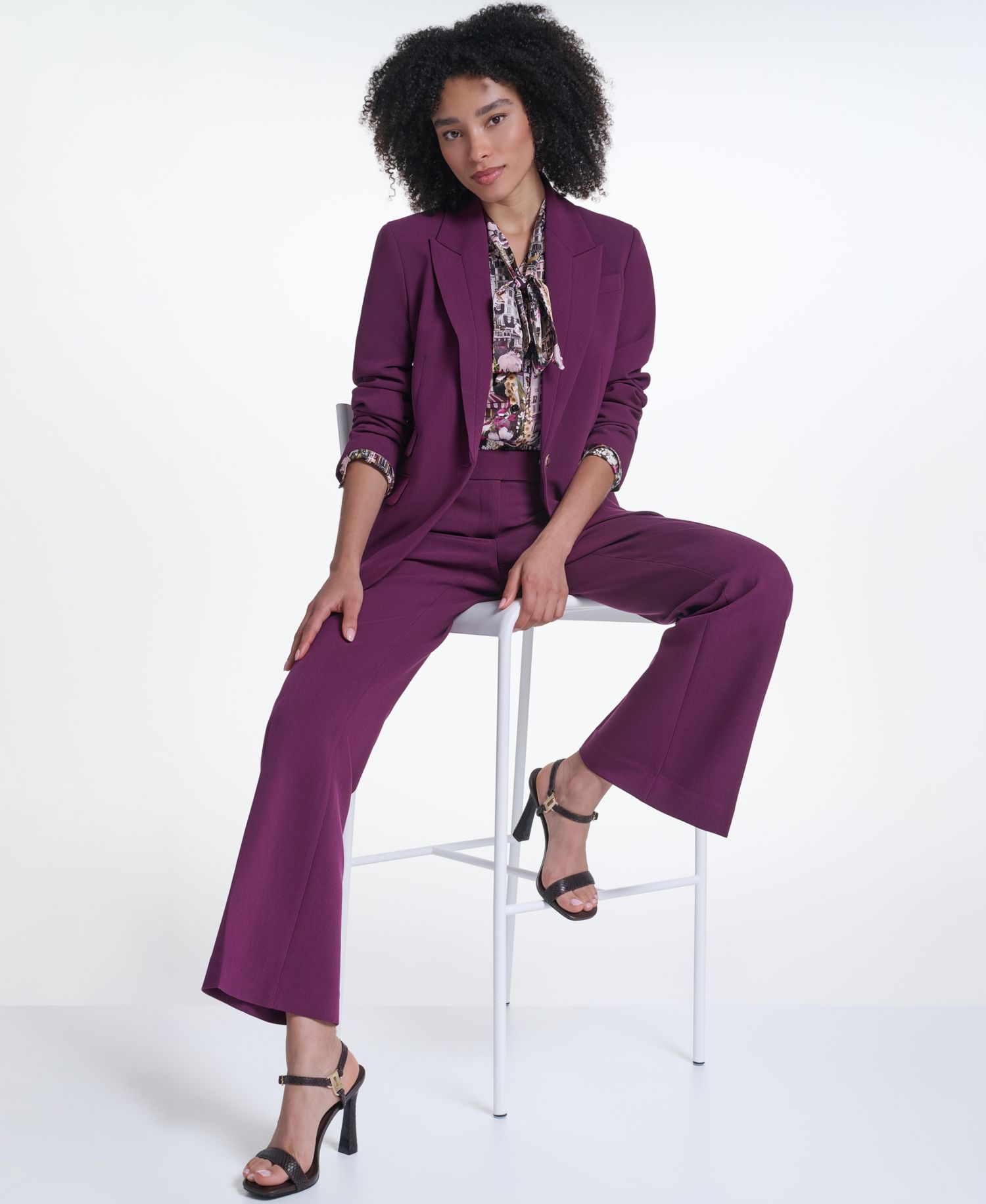 Women's Notch Collar One-Button Blazer