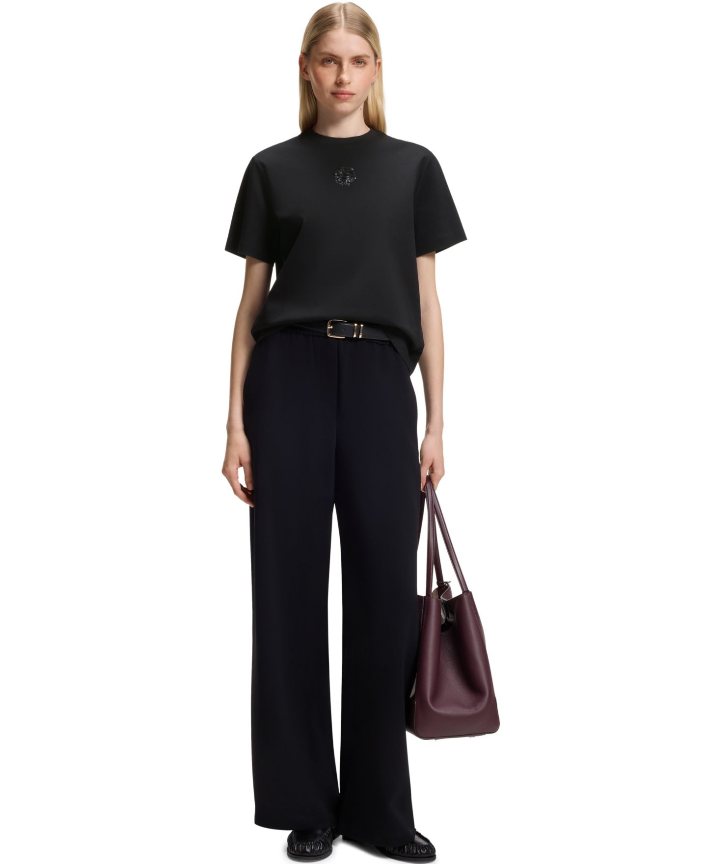 Женская футболка Hugo Boss BOSS by Relaxed-Fit Monogram Heavyweight Cotton Sequin-Embroidered, цвет: Чёрный — фото 4