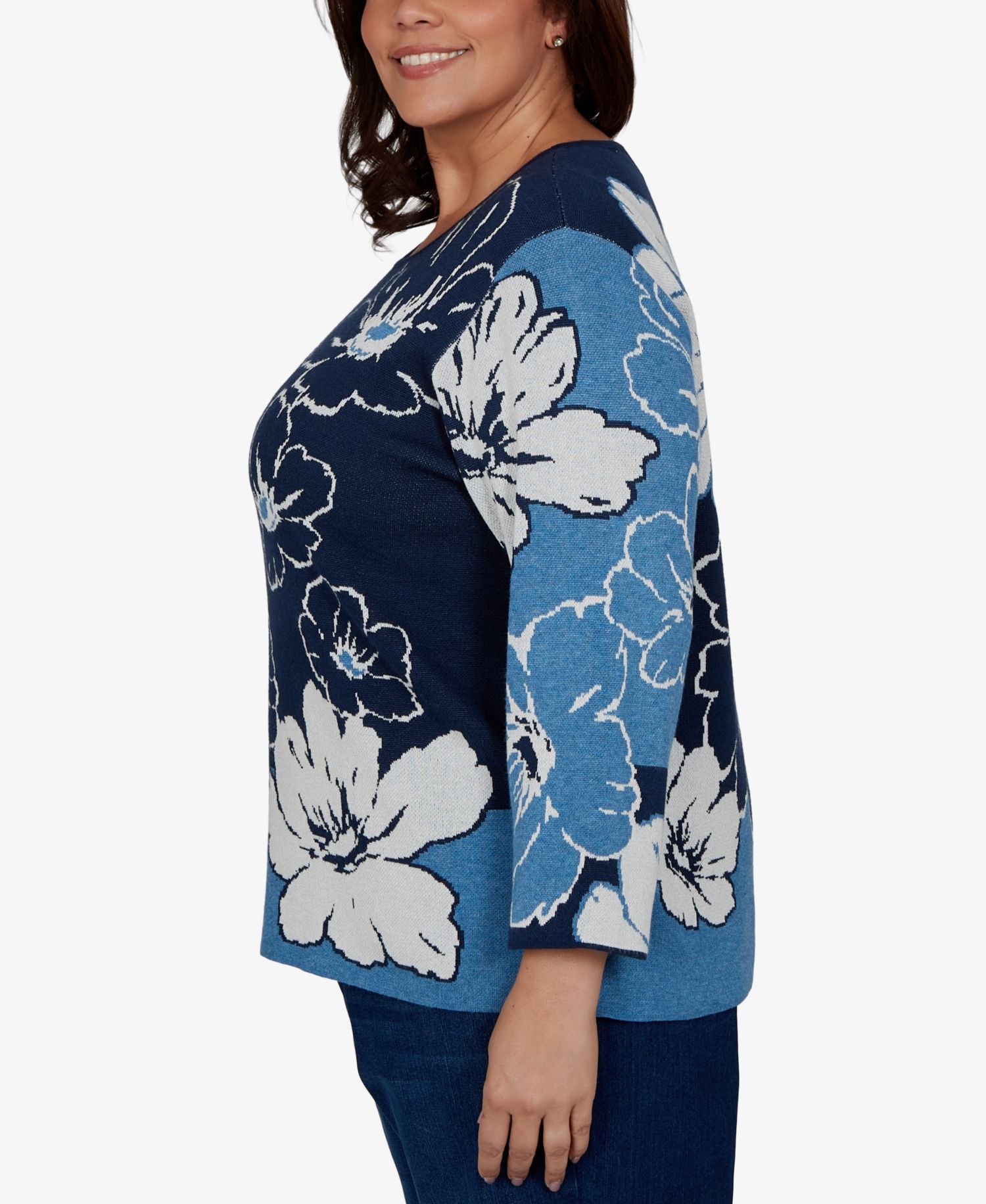 Plus Size Crewneck Floral Pullover Sweater