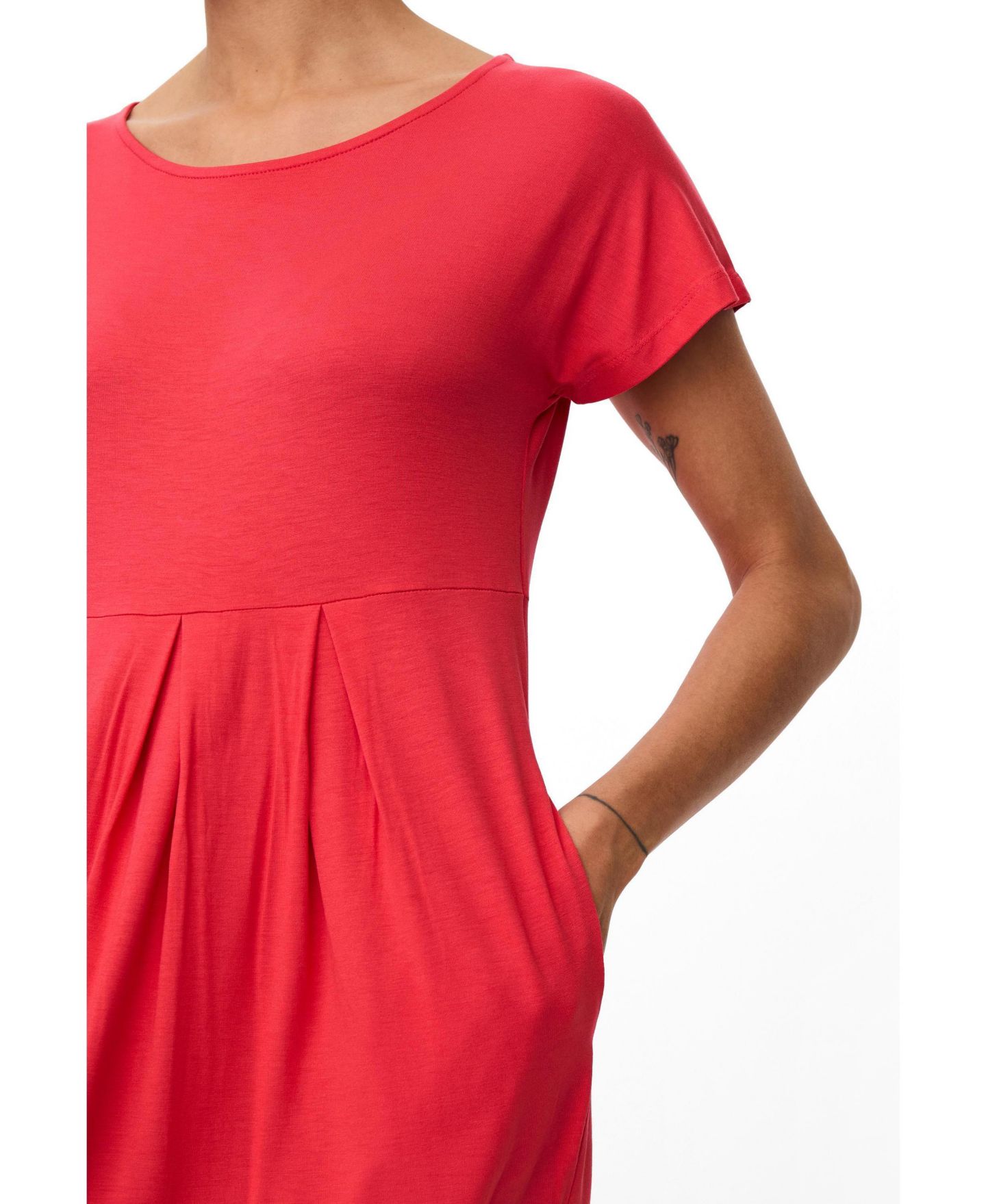 Женское платье Masai Copenhagen A-Line Gathered-Waist Short-Sleeve Midi, цвет: Poinsettia — фото 3