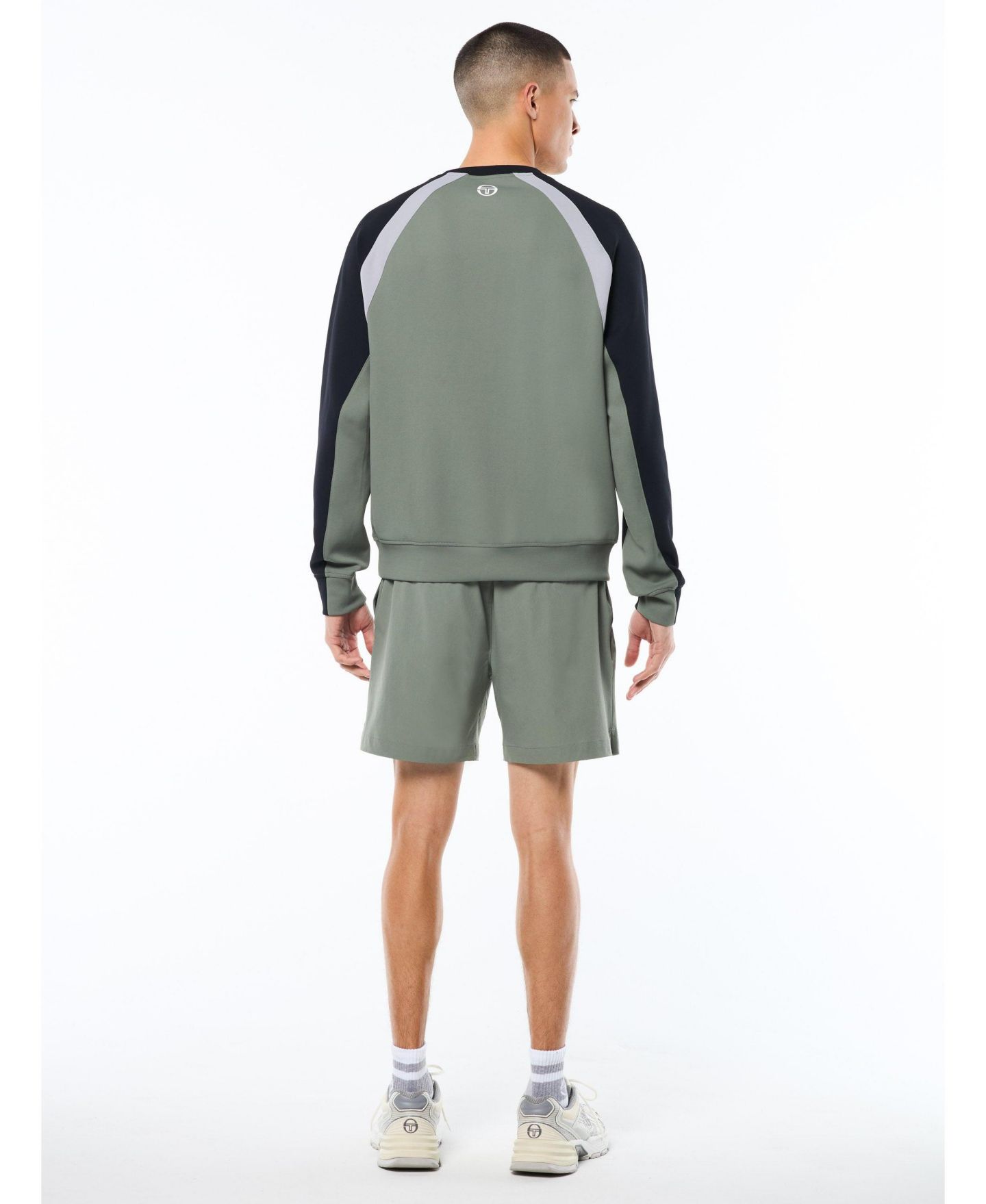 Мужской свитшот Sergio Tacchini Long-Sleeve Regular-Fit Sportivo Crewneck, цвет: Зелёный — фото 4