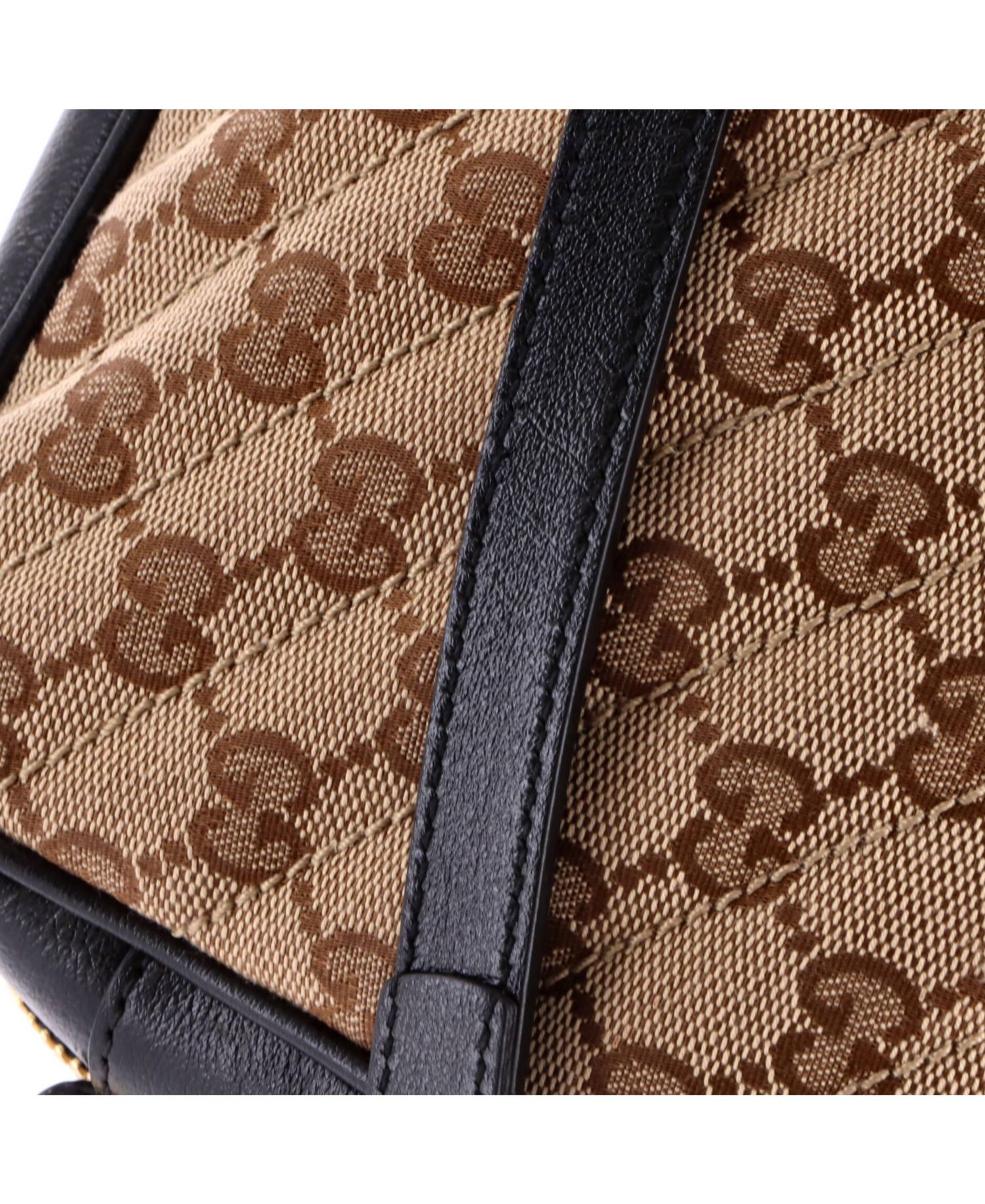 Small GG Marmont Shoulder Bag Diagonal Quilted GG Canvas with Leather
