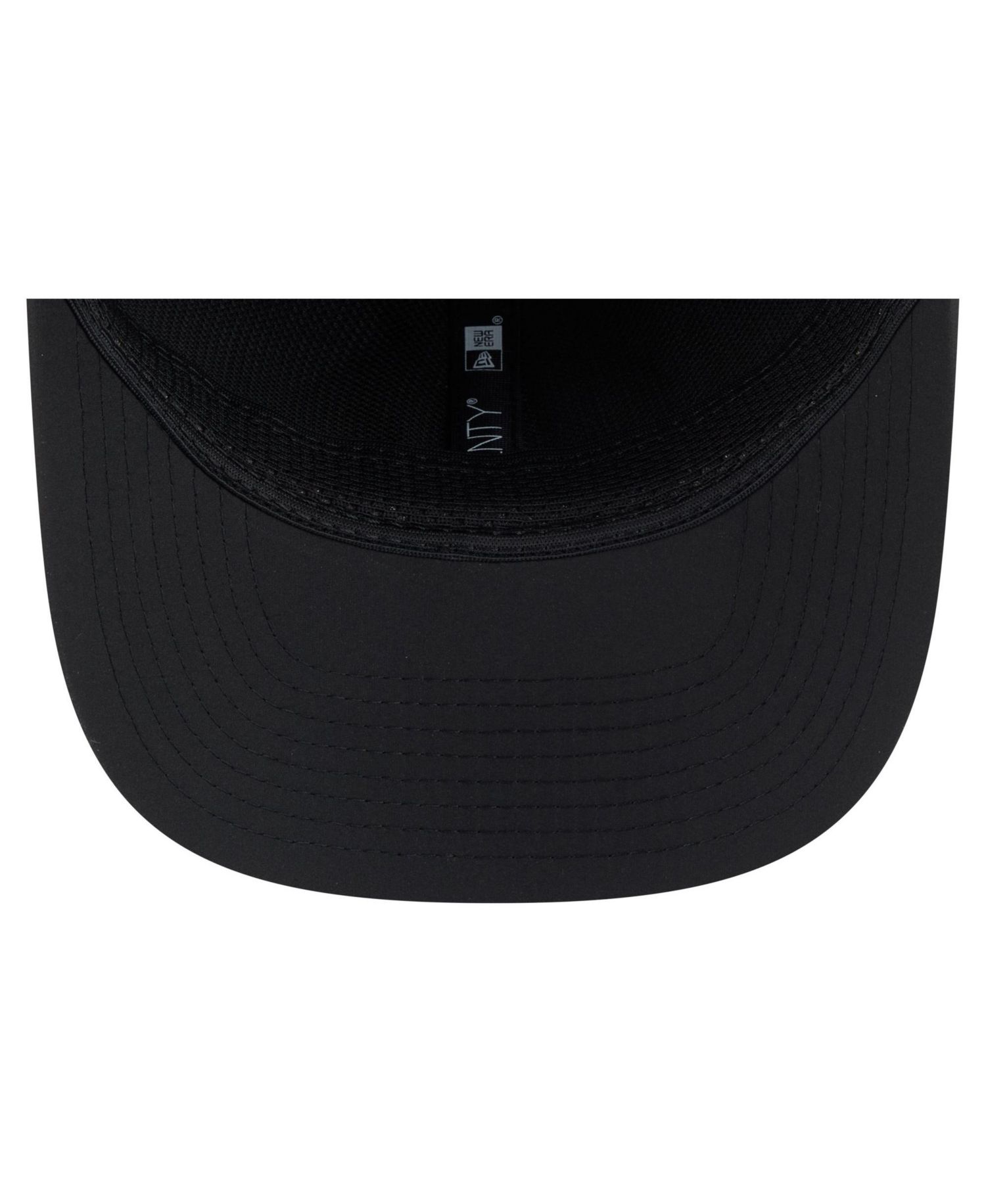 Men's Black Atlanta Falcons 2026 Sideline 9SEVENTY Adjustable Hat