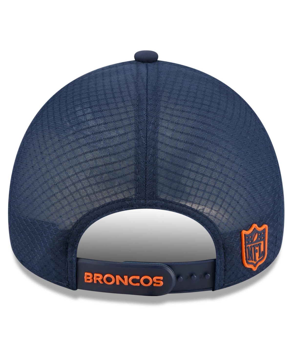 New Era Men's Navy Denver Broncos 2026 Sideline Apex 9FORTY Adjustable Trucker Hat