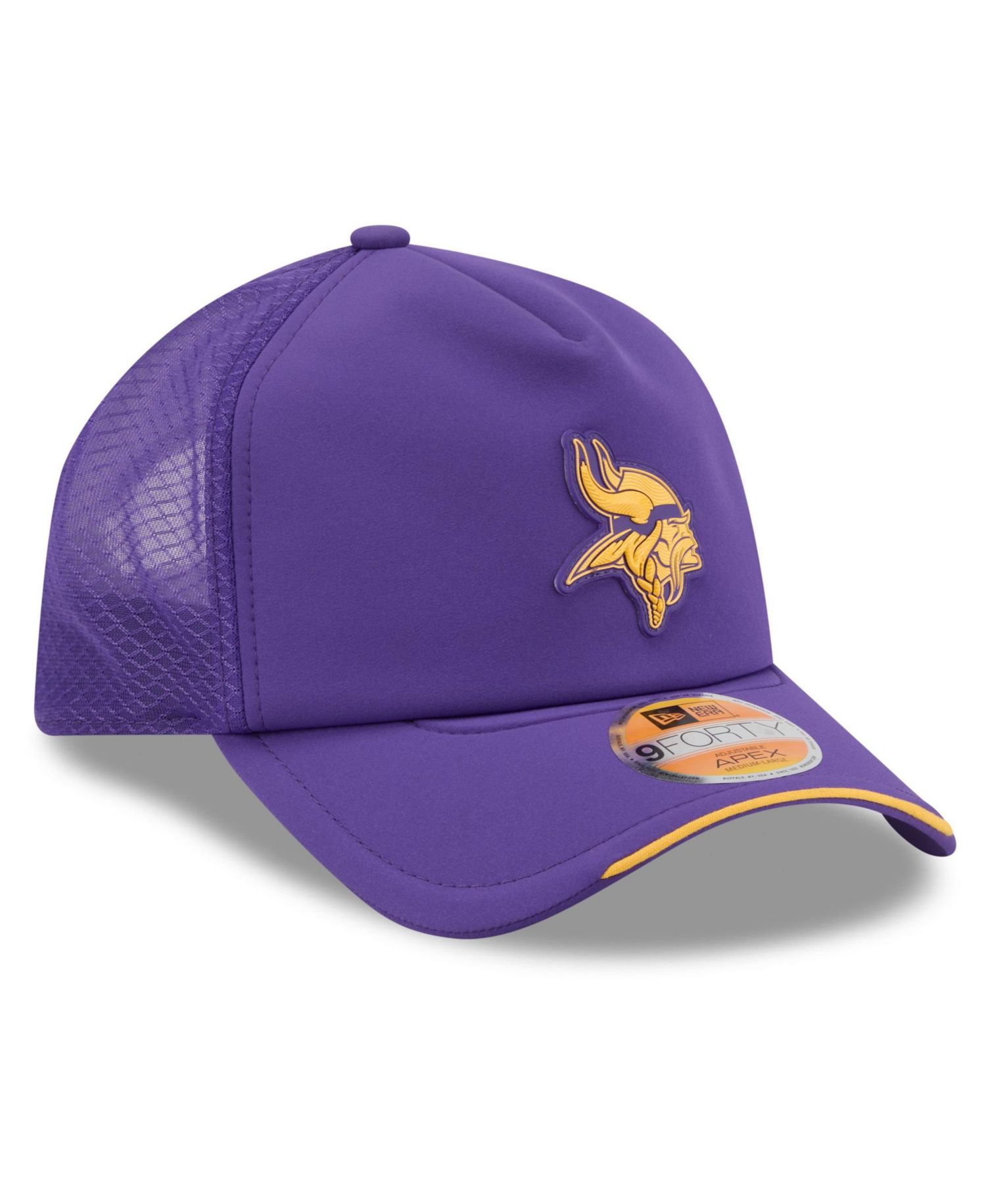 Men's Purple Minnesota Vikings 2026 Sideline Apex 9FORTY Adjustable Trucker Hat