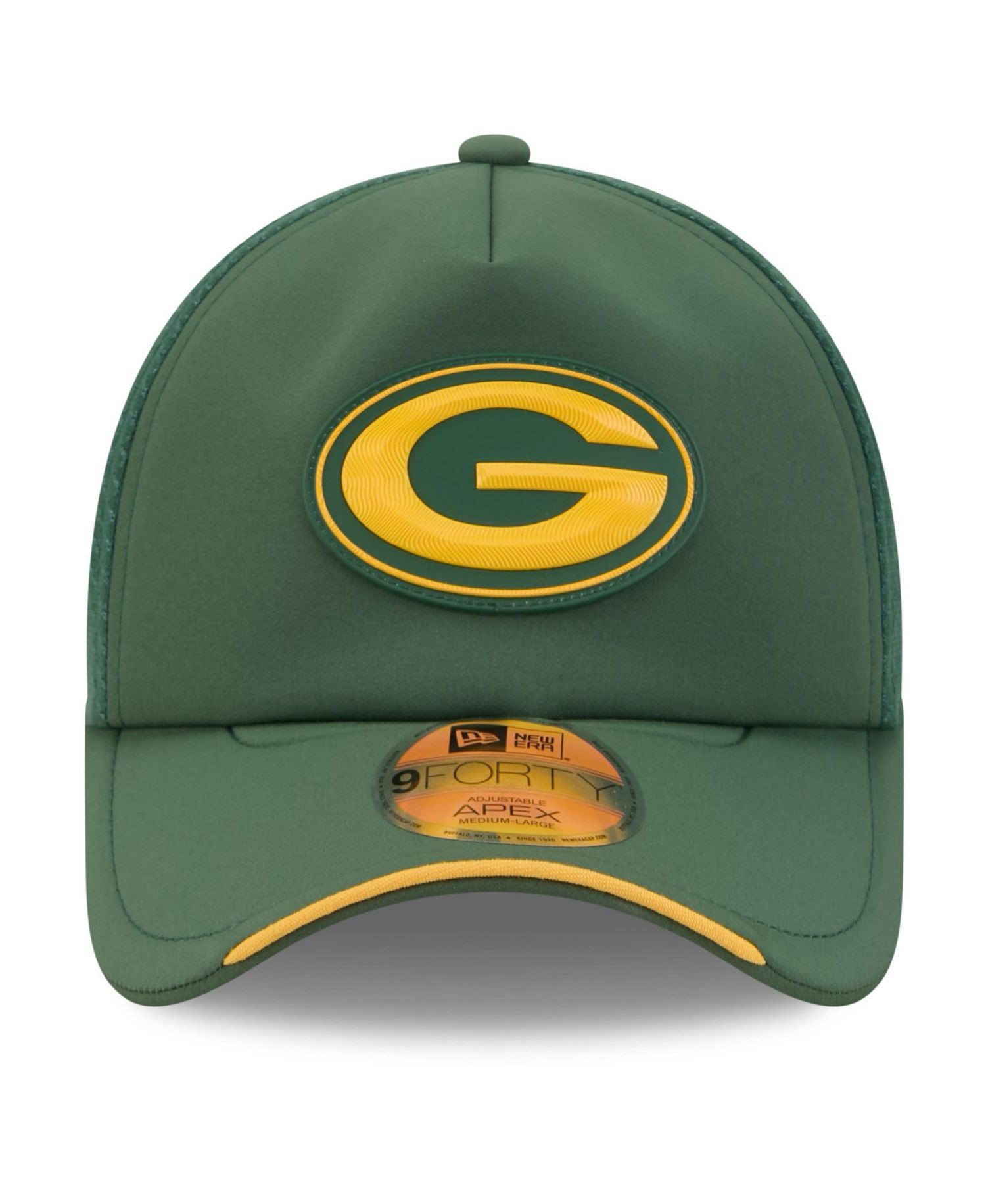 Men's Green Bay Packers 2026 Sideline Apex 9FORTY Adjustable Trucker Hat
