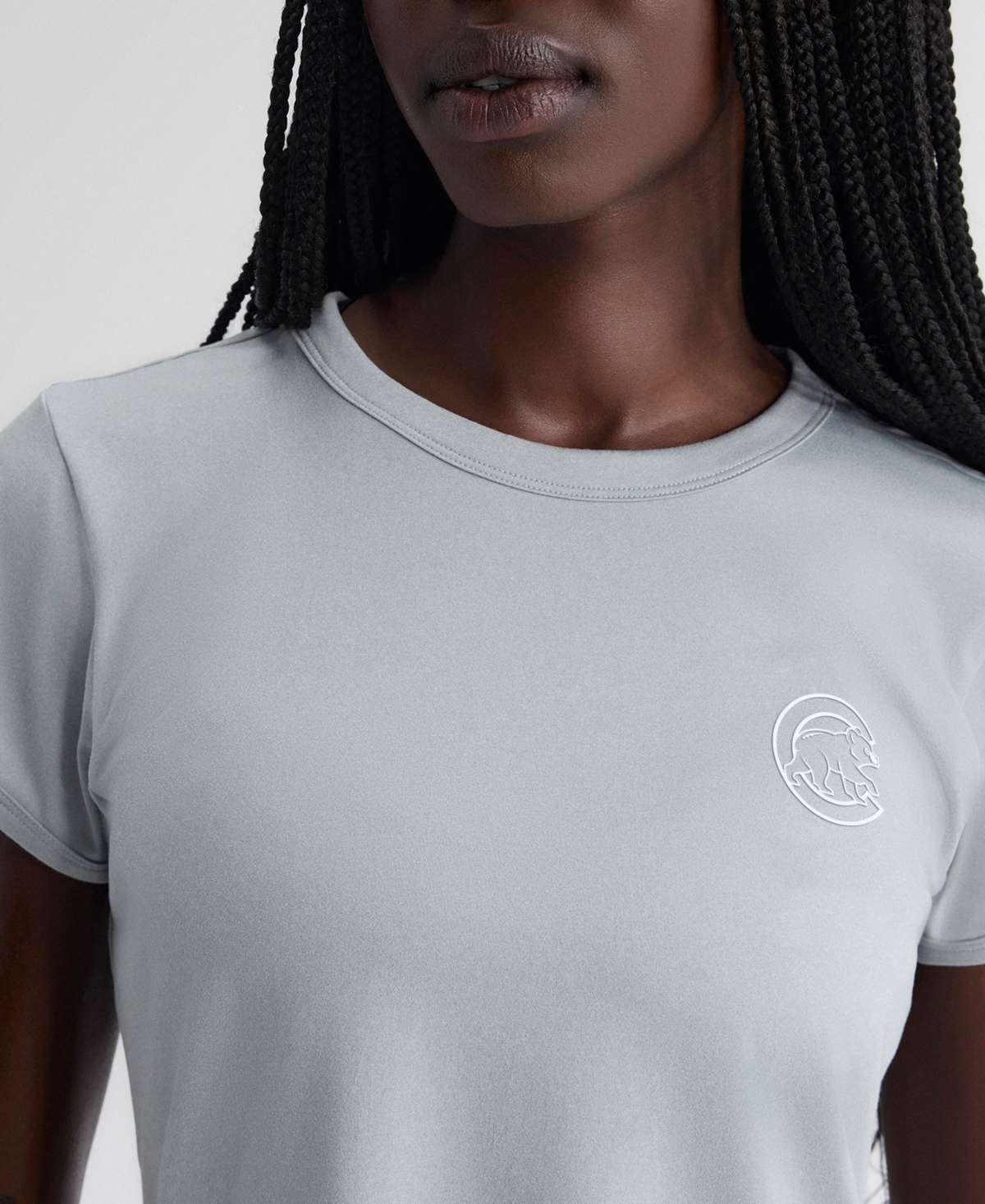 Fanatics Women's Gray Chicago Cubs Clutch T-Shirt