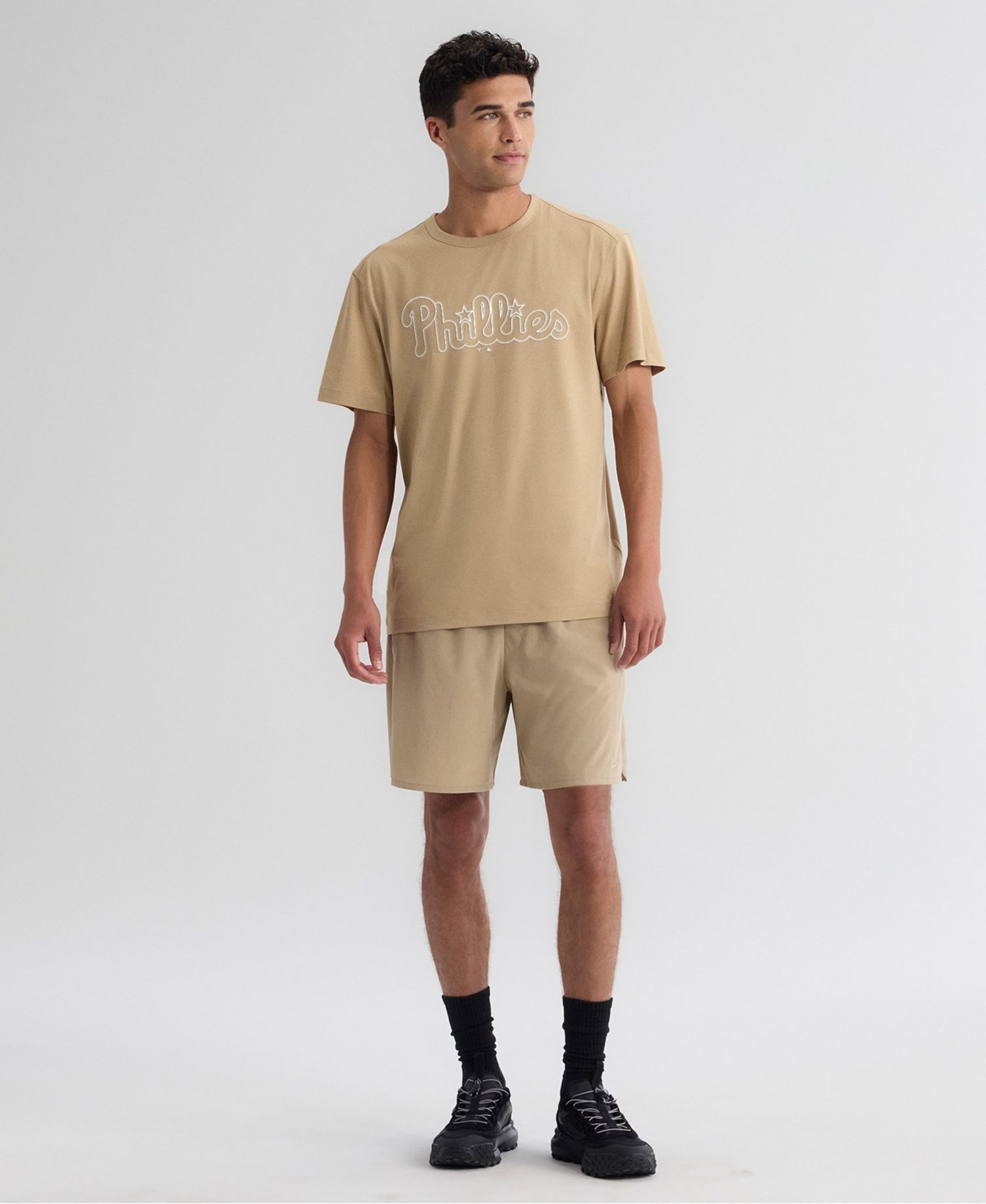 Men's Khaki Philadelphia Phillies Clutch Winning Edge T-Shirt