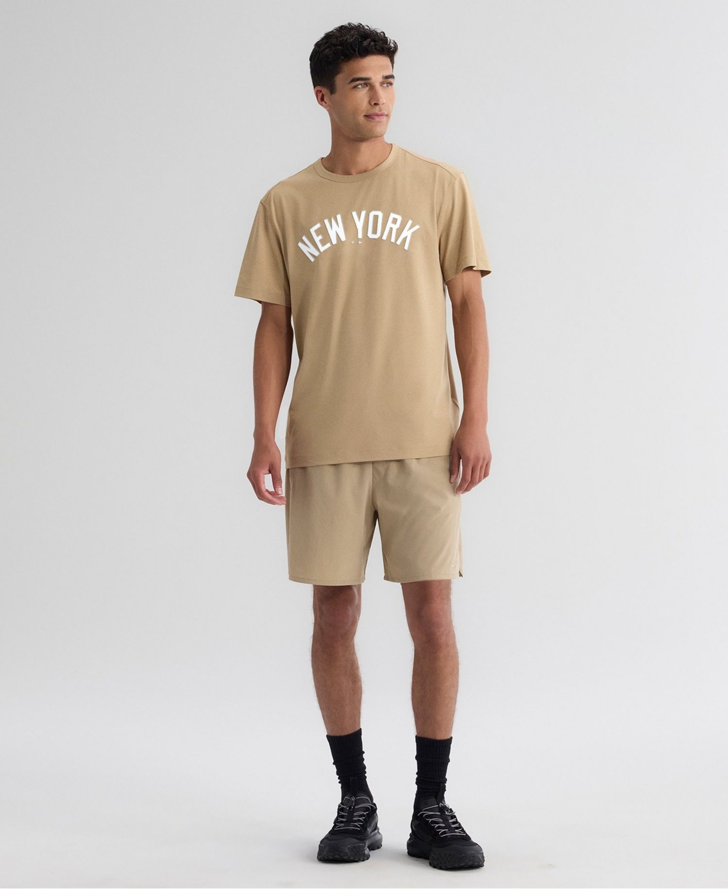 Men's Khaki New York Yankees Clutch Winning Edge T-Shirt
