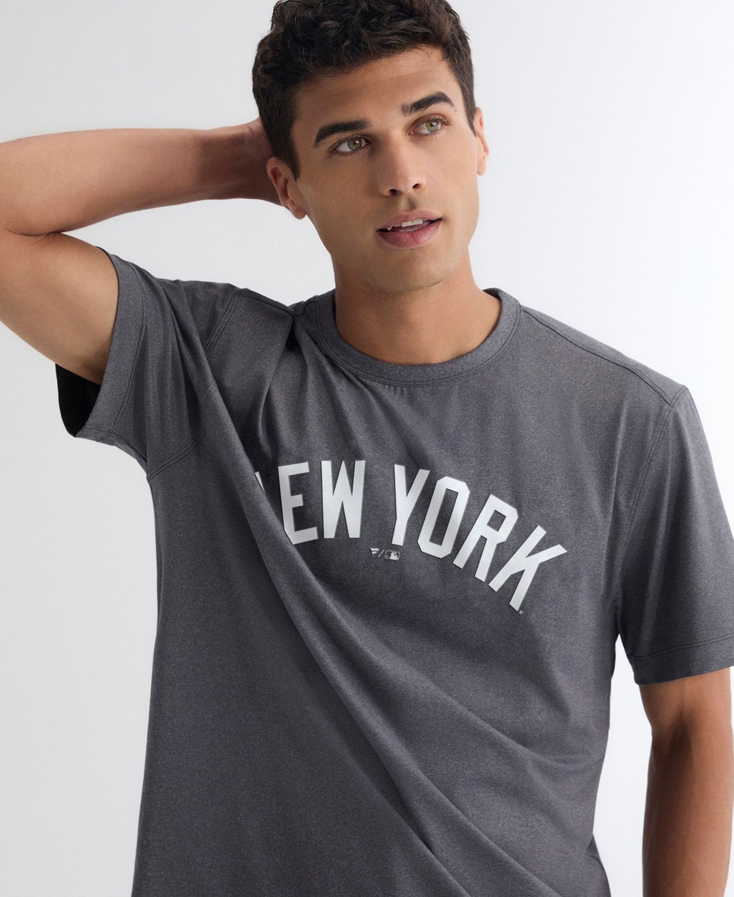 Men's Charcoal New York Yankees Clutch Winning Edge T-Shirt