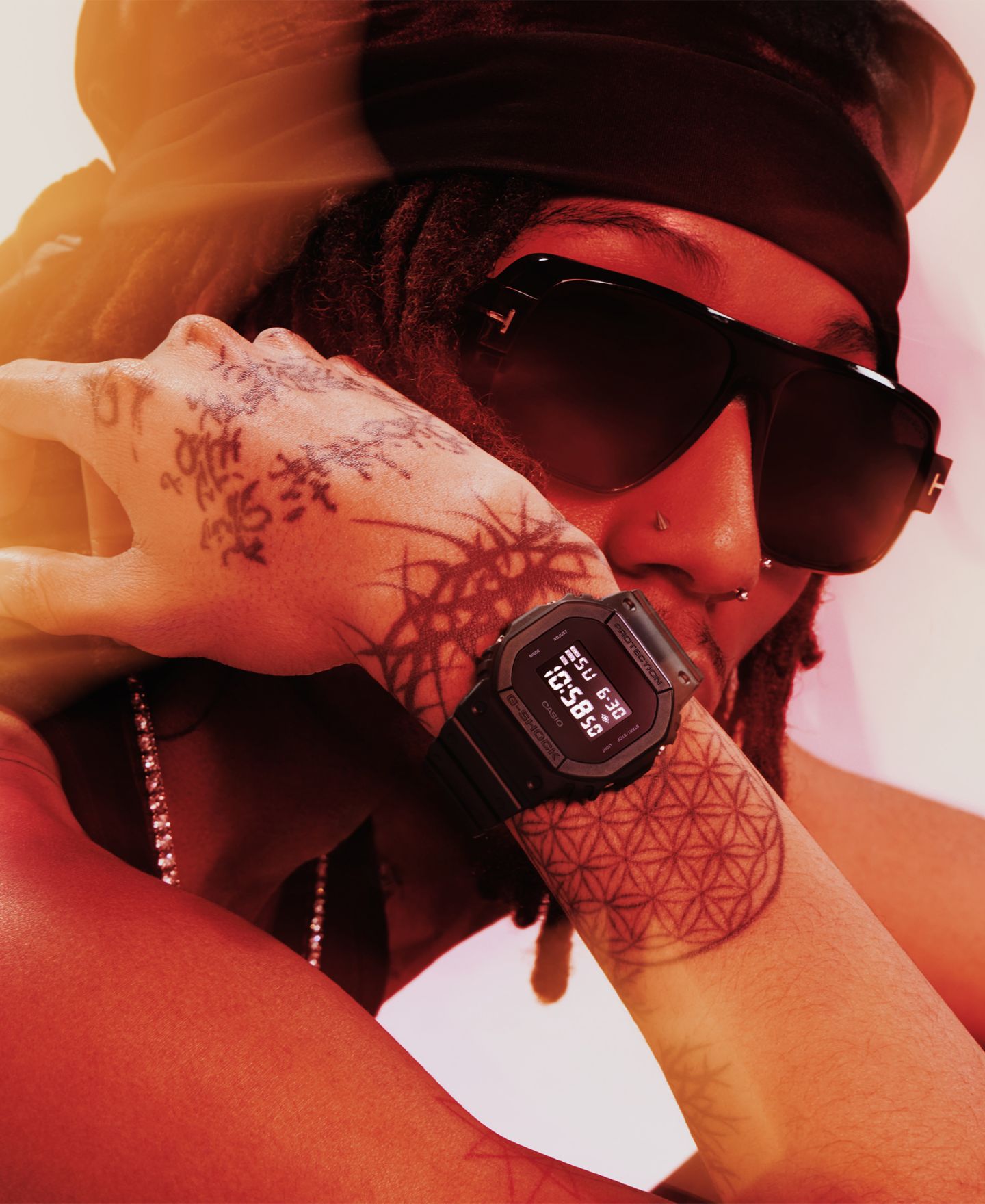 Часы G-Shock Unisex Japanese Quartz Black Resin Watch 42.8mm — фото 3