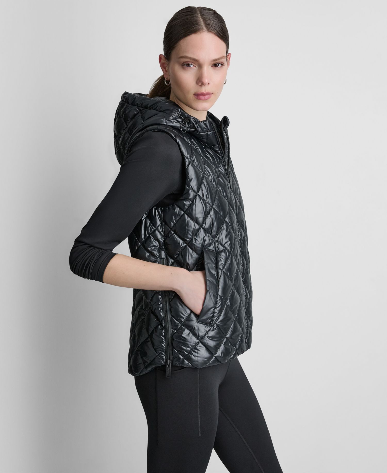Women's Hooded Diamond Quilt Vest
