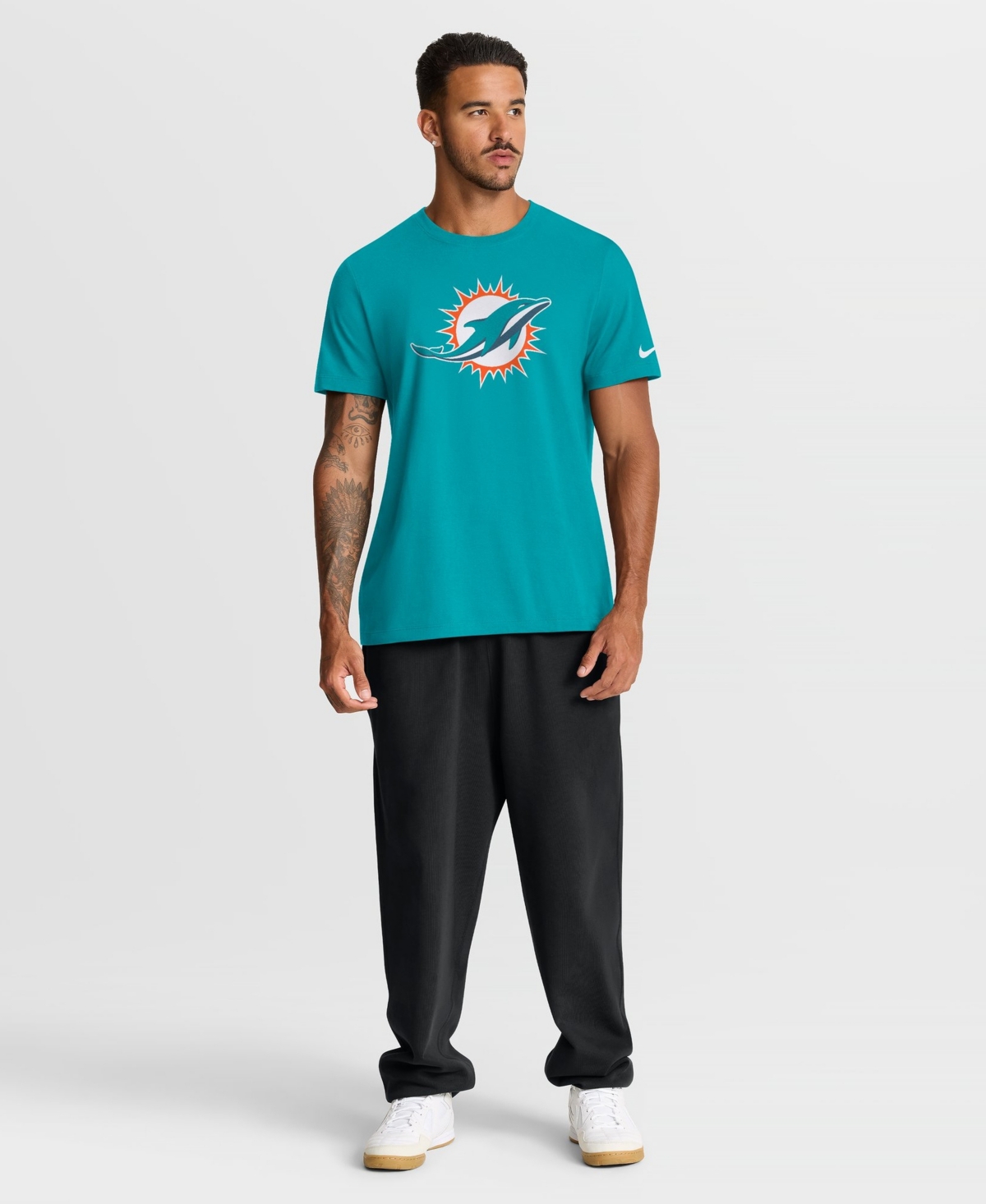 Nike Men's Miami Dolphins Essential Logo Short-Sleeve Crewneck T-Shirt