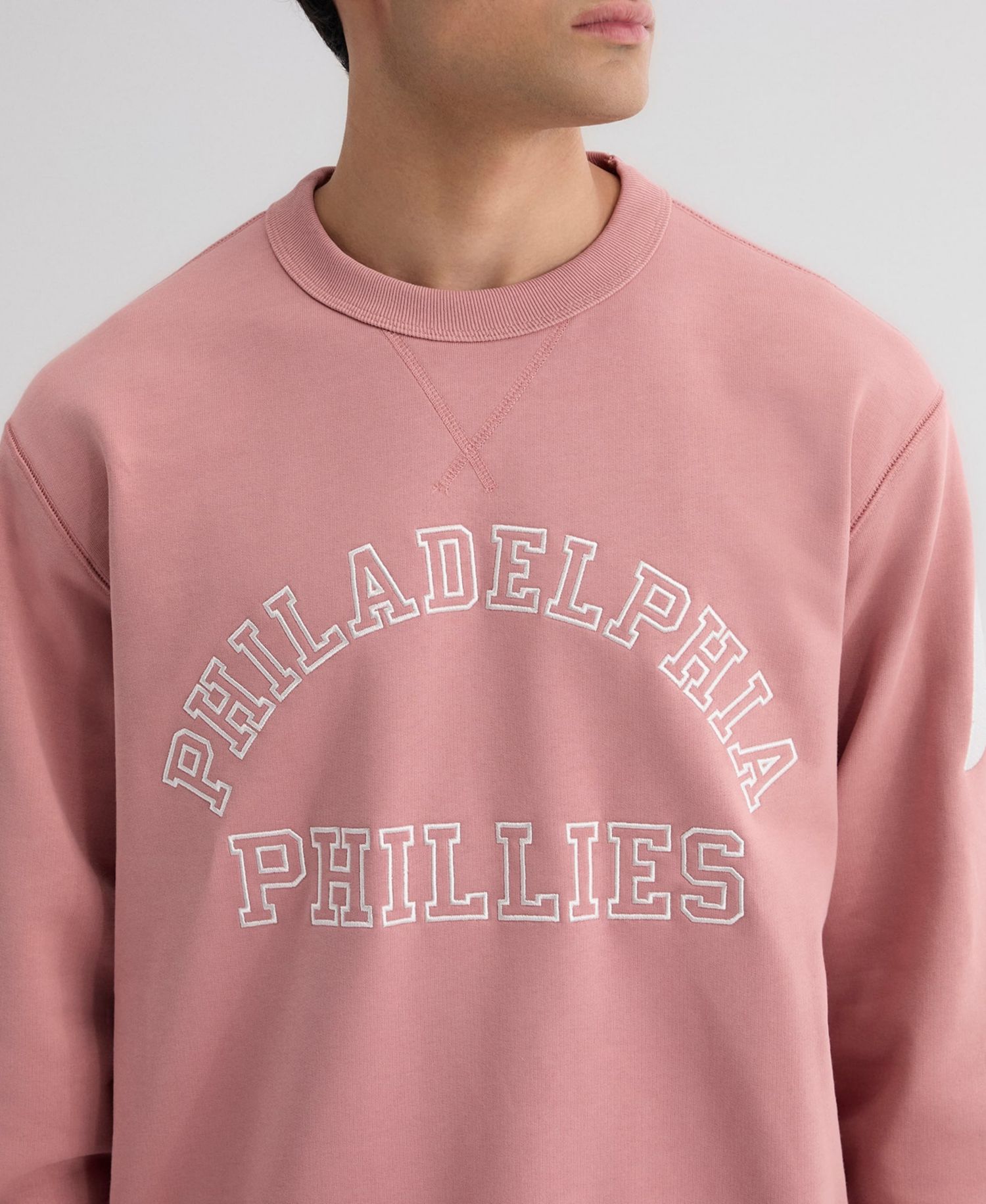 Men's Philadelphia Phillies Iconic Terry Relaxed-Fit Crewneck Sweatshirt