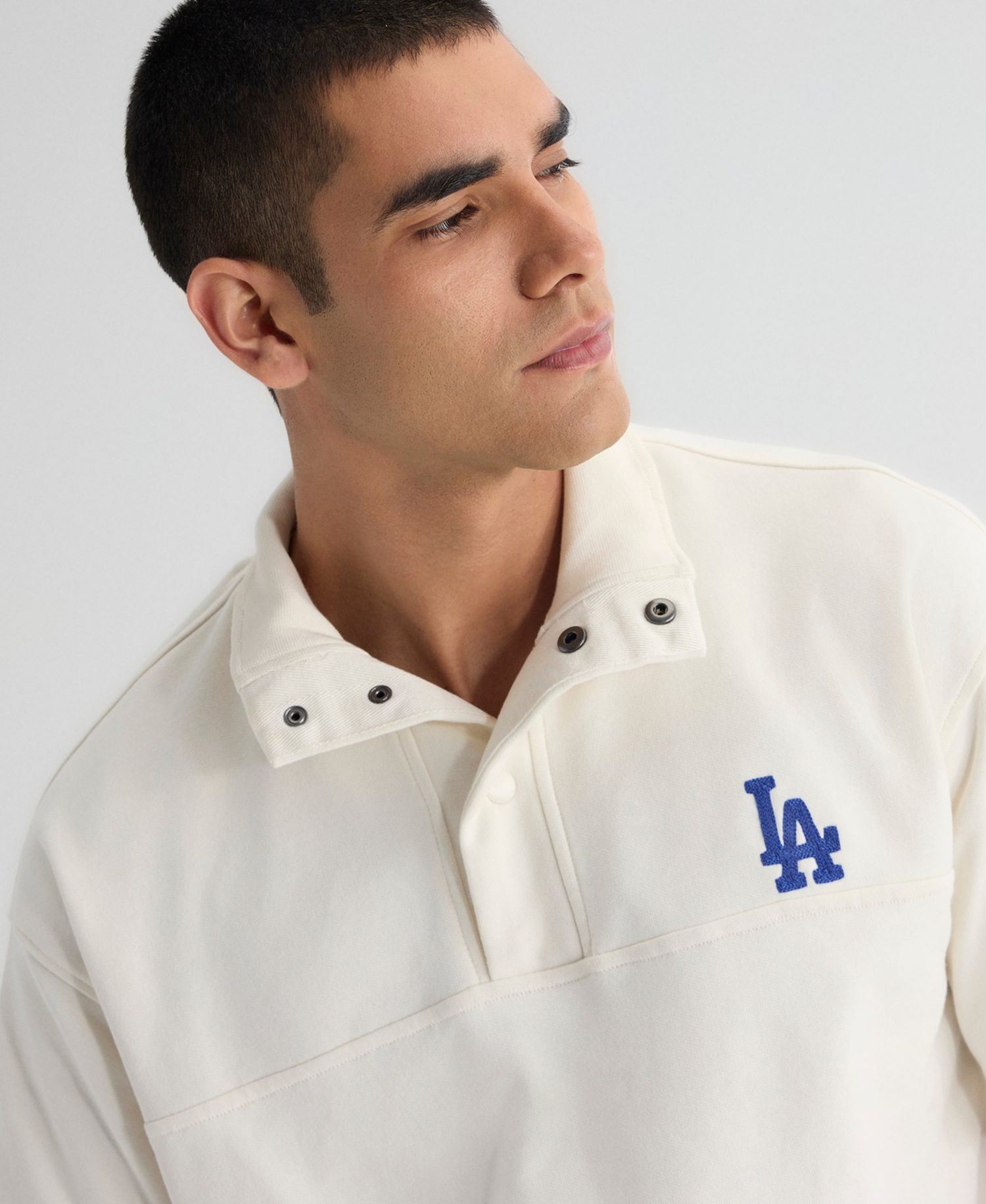 Men's Los Angeles Dodgers Iconic Mock Neck Pre-Season Terry Short Sleeve Pullover