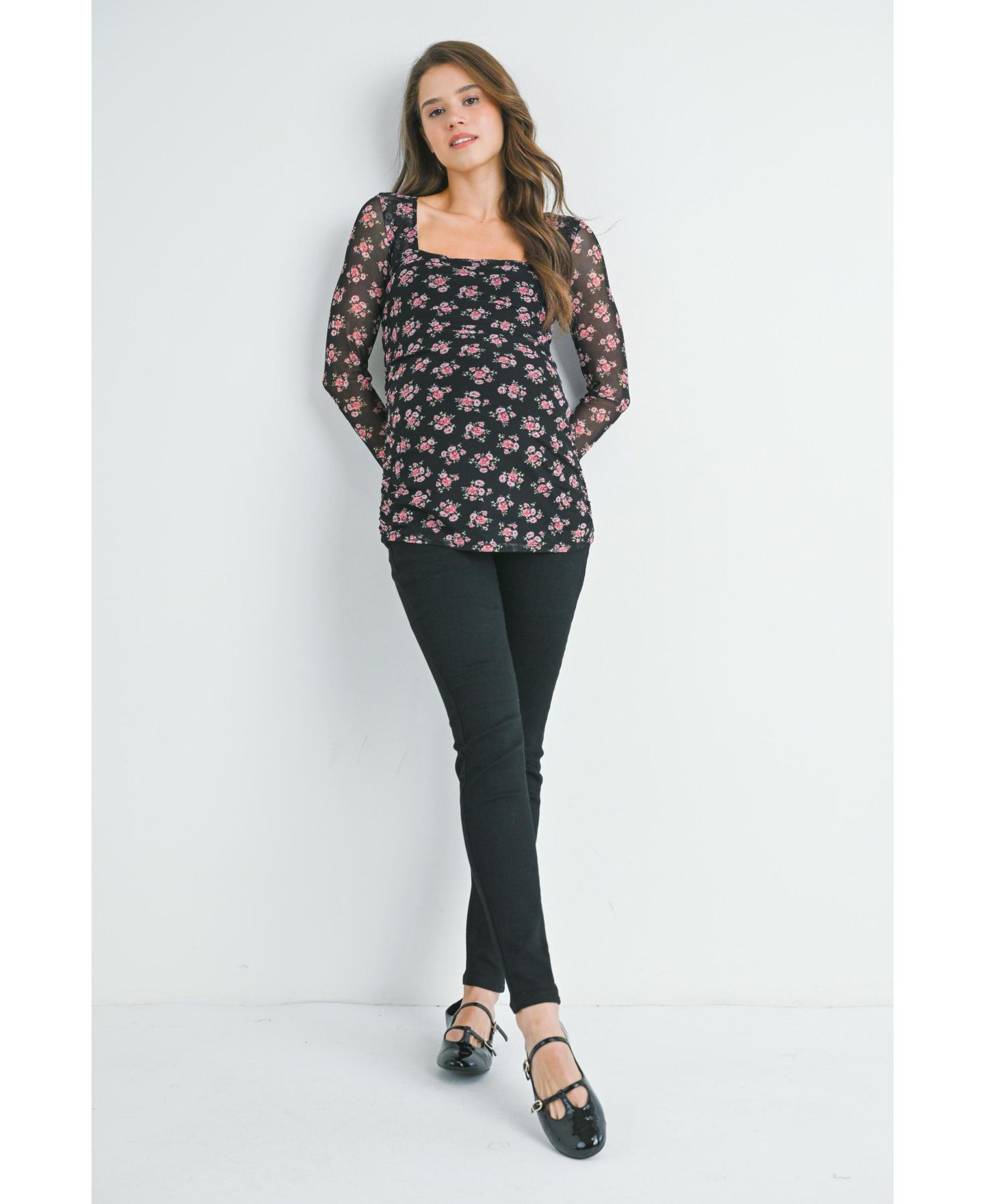 Женский топ Hello Miz Maternity Square-Neck Floral-Mesh Top, цвет: Чёрный — фото 4