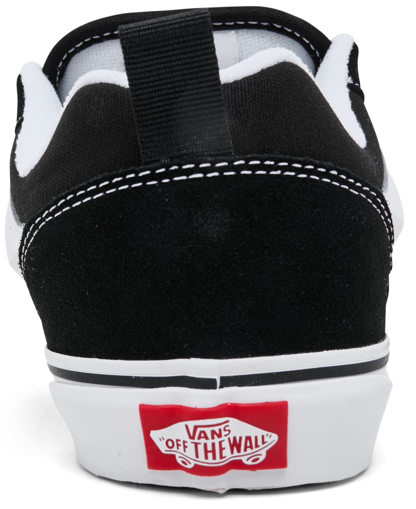 Кроссовки Vans Knu Skool Low-Top Lace-Up Puffy Tongue and Ankle Collar Sneakers from Finish Line для девочек, цвет: Чёрный / Белый — фото 4