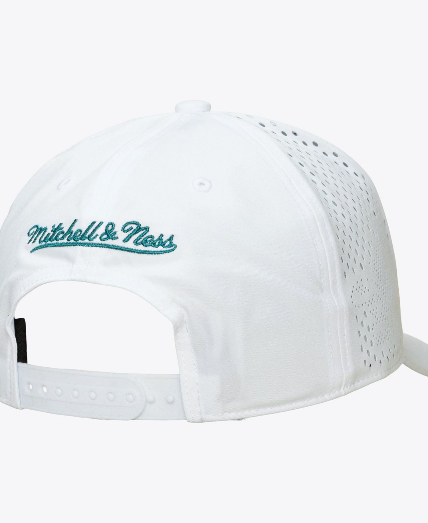 Men's White Charlotte Hornets Perfect Lightweight Pro Crown Adjustable Hat