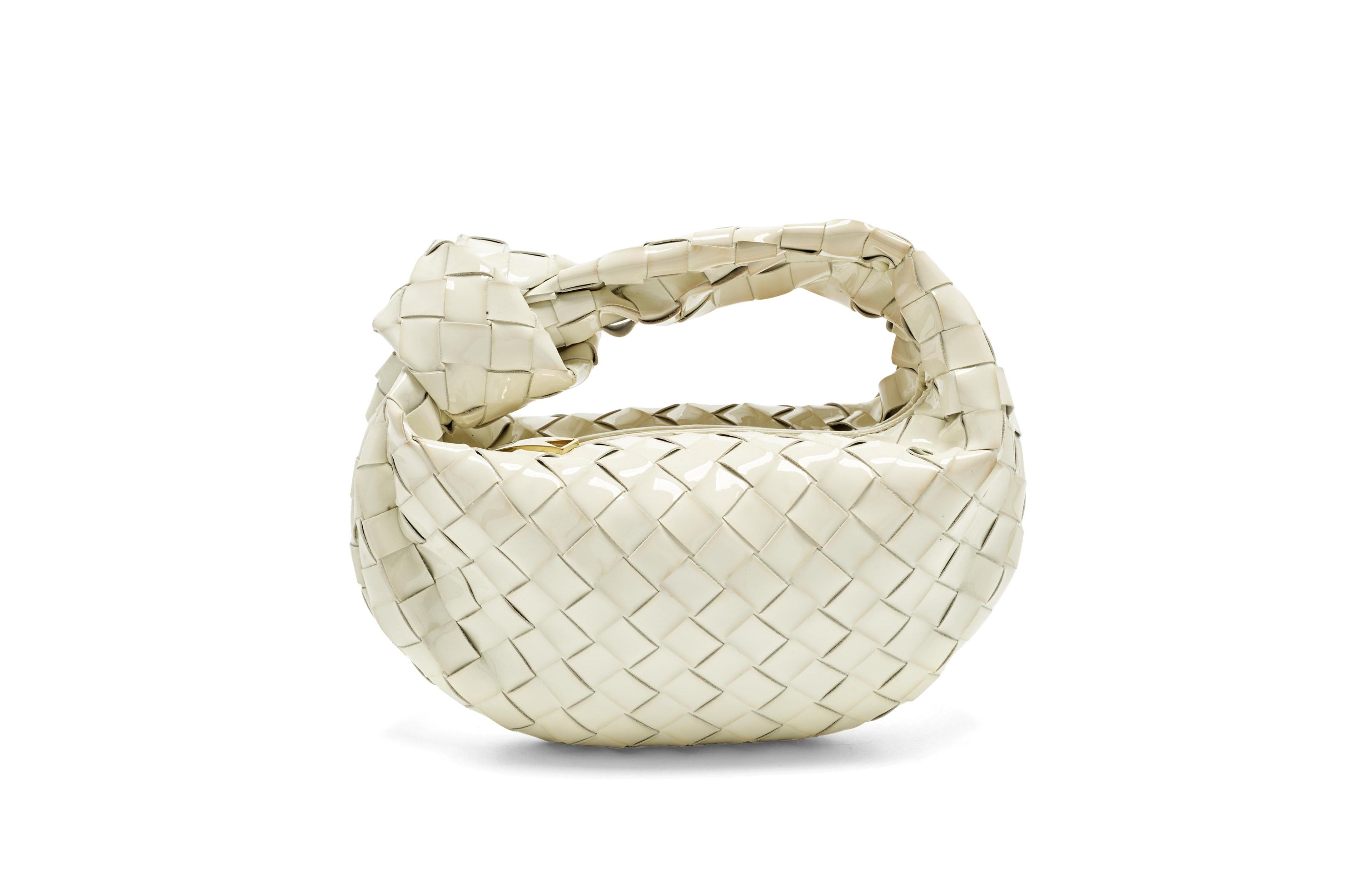 Pre-Owned Bottega Veneta Women's Mini Jodie Intrecciato Patent Leather Hobo Bag