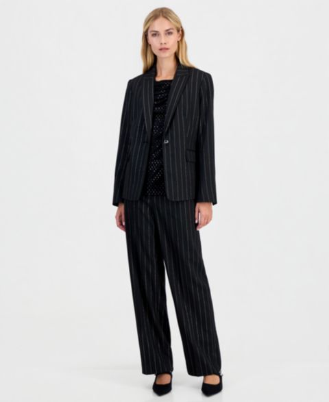 Женские комплекты Kasper 3/4-Sleeve Sequin Stretch-Jersey Boat-Neck Top, Pinstripe One-Button Blazer & Mid-Rise Wide-Leg Pants, цвет: Чёрный / Золотой