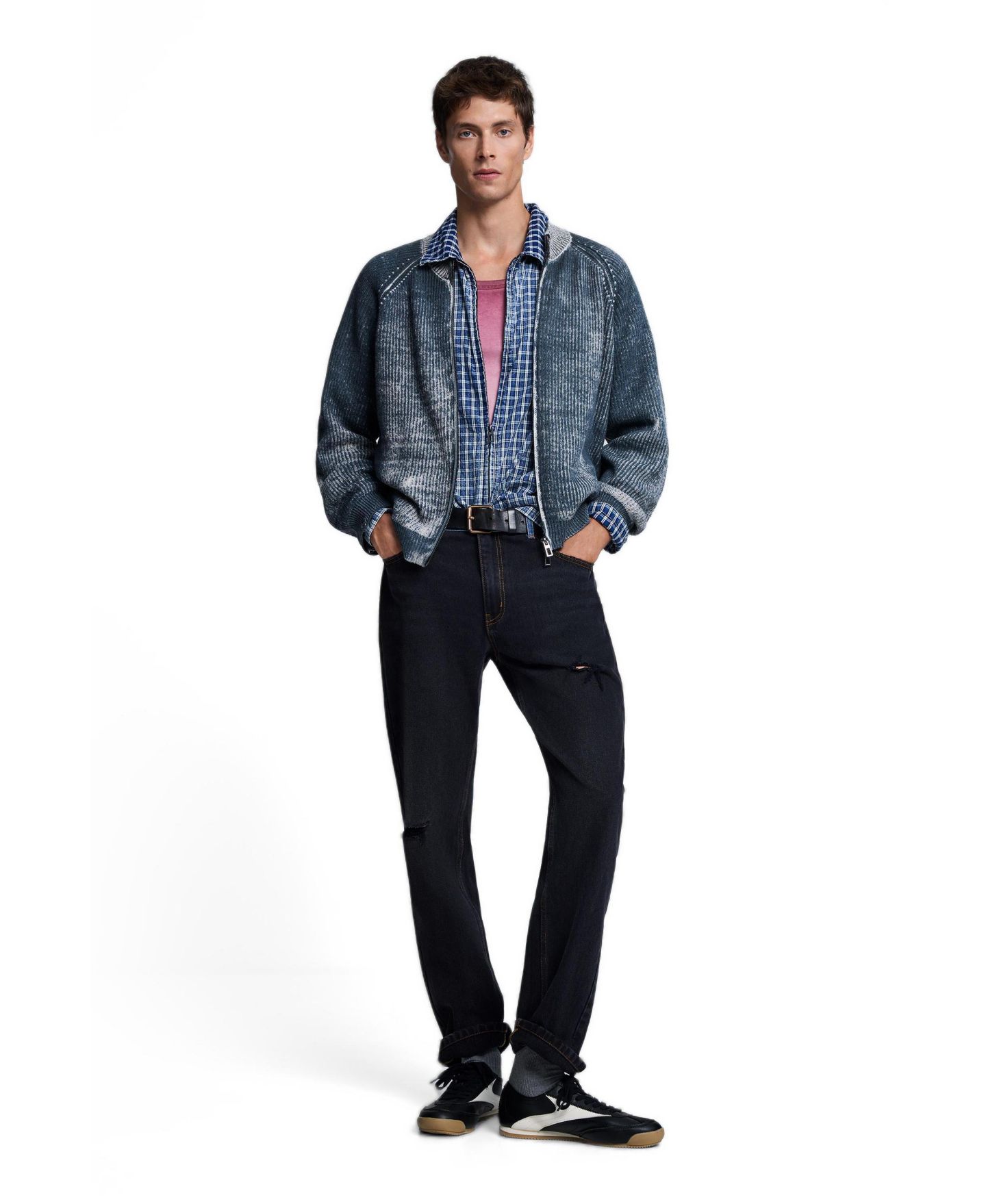 Мужская куртка Desigual Gradient Jacquard Full-Zip High-Neck Thick-Knit, цвет: Чёрный — фото 2